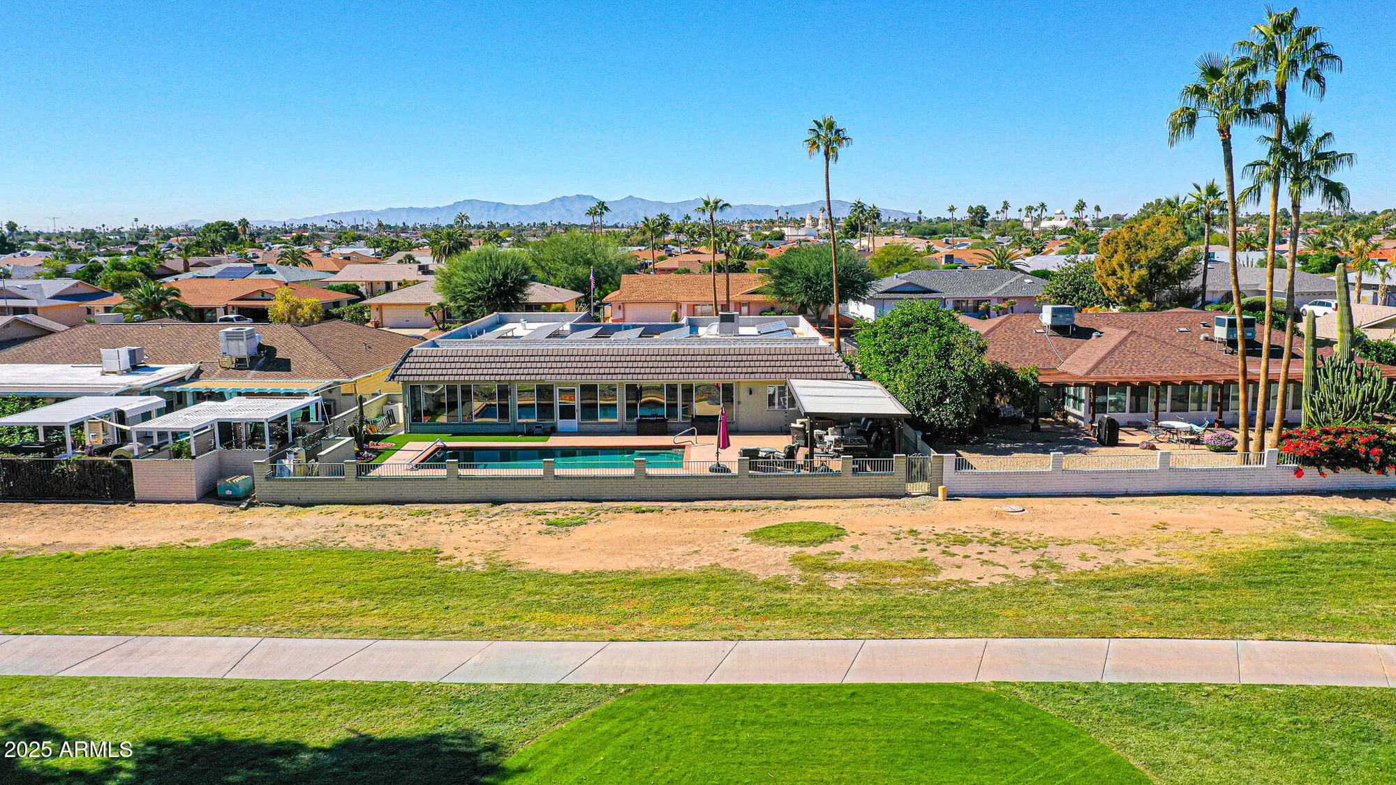 Property Slideshow image 71 of 74 | 17427 n lindgren ave, Sun City, AZ, 85373