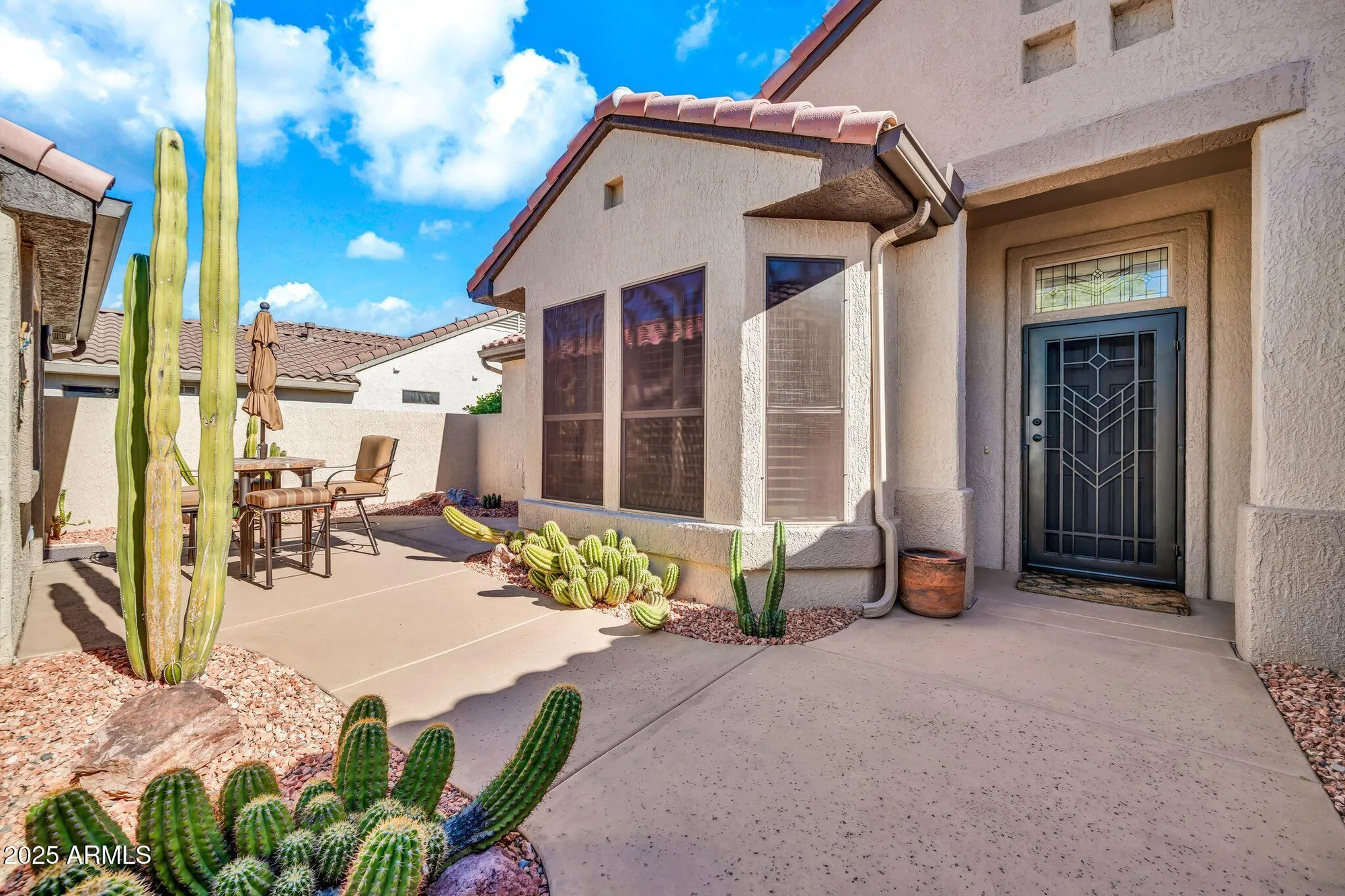 Property Slideshow image 6 of 31 | 20239 n shadow mountain dr, Surprise, AZ, 85374