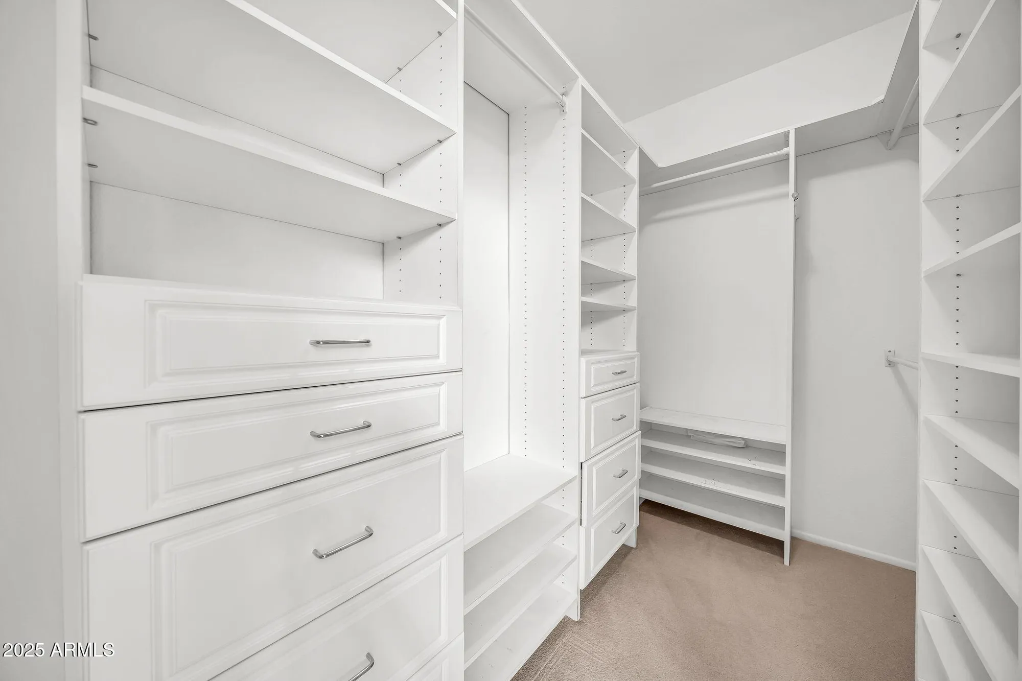 Property Slideshow image 15 of 31 | 20239 n shadow mountain dr, Surprise, AZ, 85374