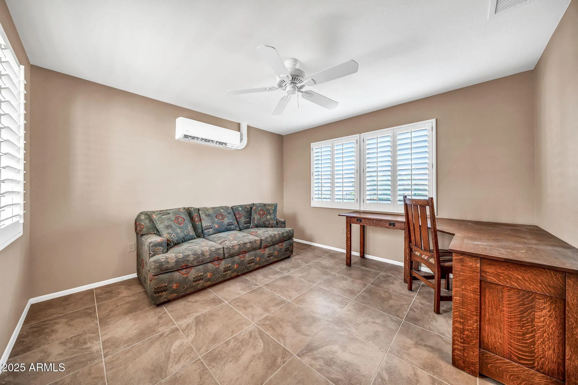 Property Slideshow image 21 of 31 | 20239 n shadow mountain dr, Surprise, AZ, 85374