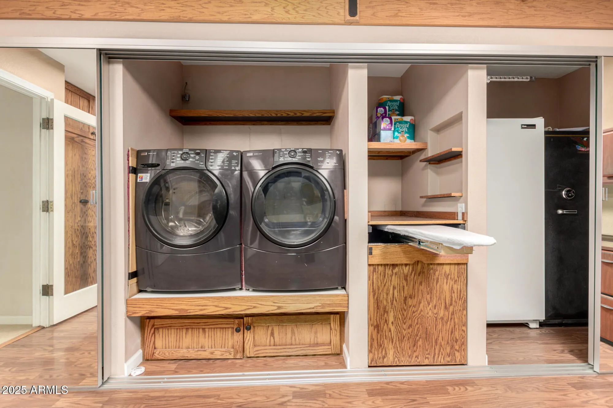 Property Slideshow image 27 of 34 | 9723 w wrangler dr, Sun City, AZ, 85373