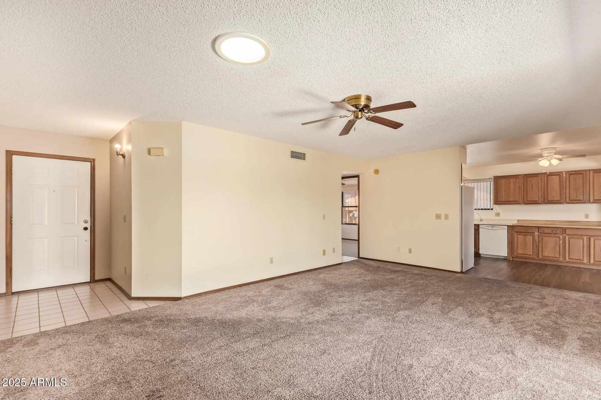 Property Slideshow image 6 of 27 | 1717 w 15th ln, Apache Junction, AZ, 85120