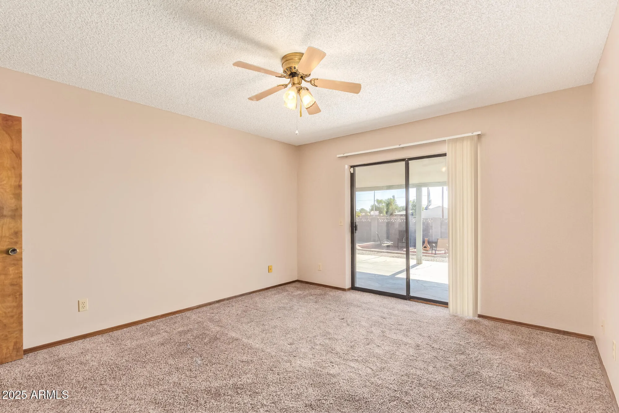 Property Slideshow image 14 of 27 | 1717 w 15th ln, Apache Junction, AZ, 85120