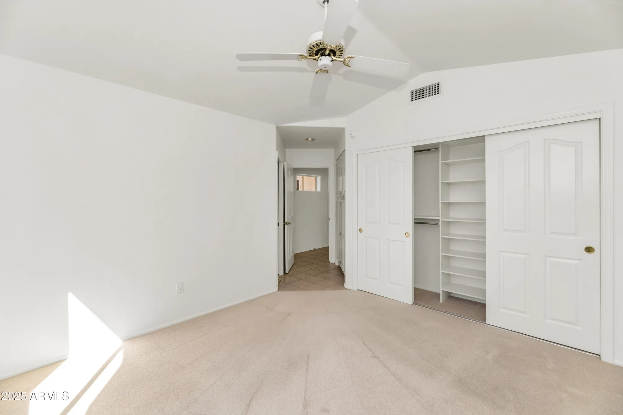 Property Slideshow image 19 of 36 | 22725 n dusty trail blvd, Sun City West, AZ, 85375