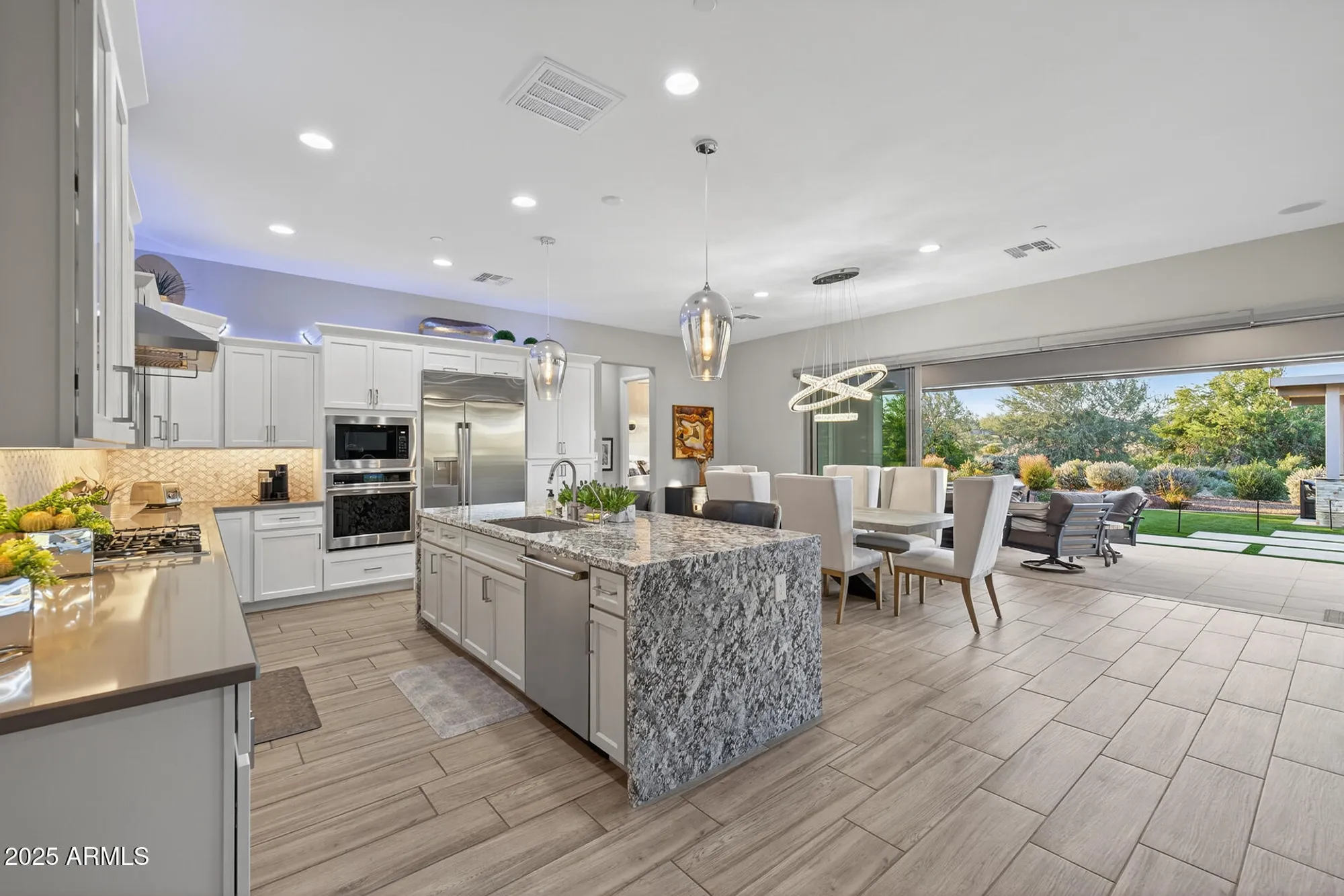 Property Slideshow image 25 of 94 | 17758 e paria canyon dr, Rio Verde, AZ, 85263