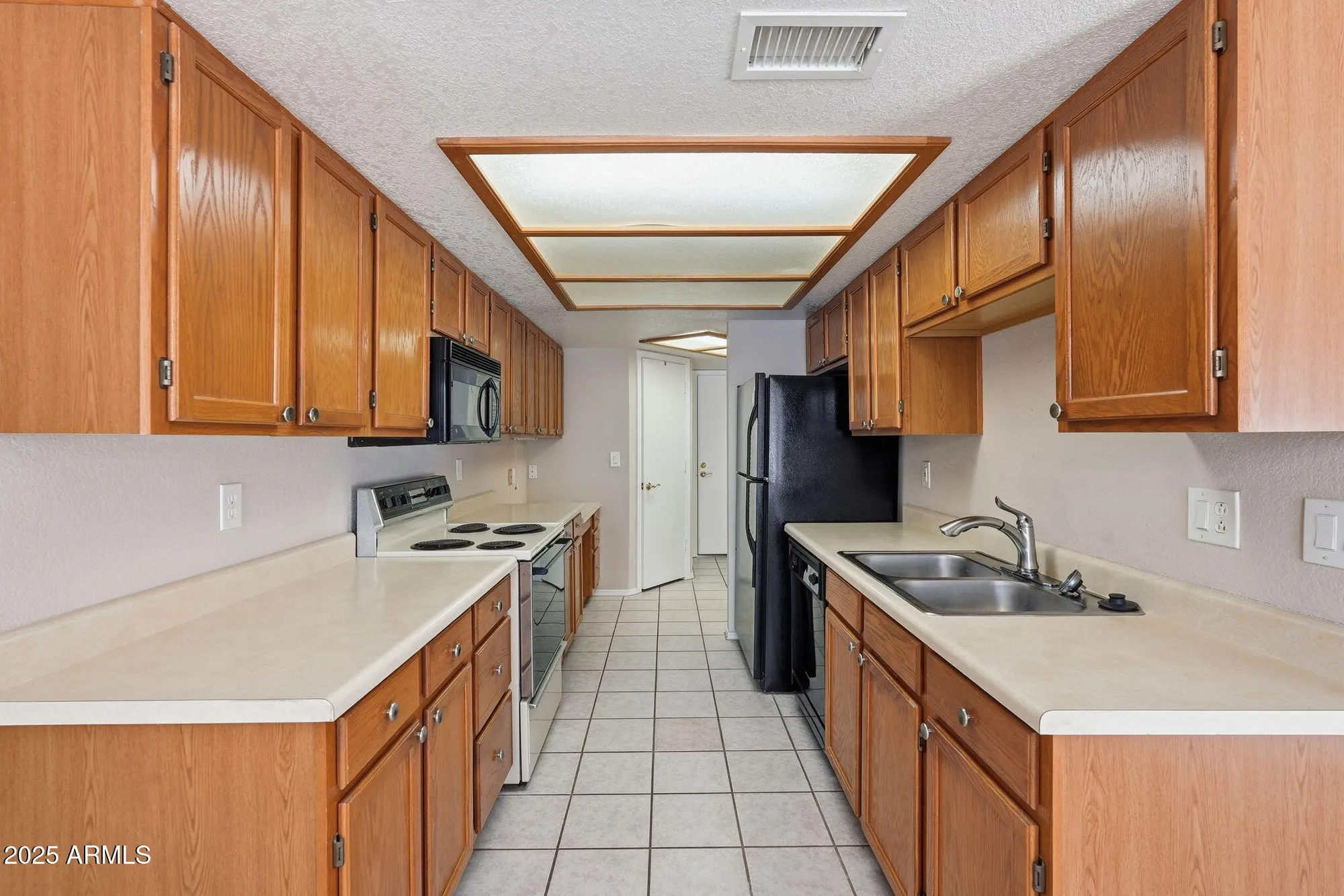 Property Slideshow image 5 of 19 | 1021 s greenfield rd 1045, Mesa, AZ, 85206