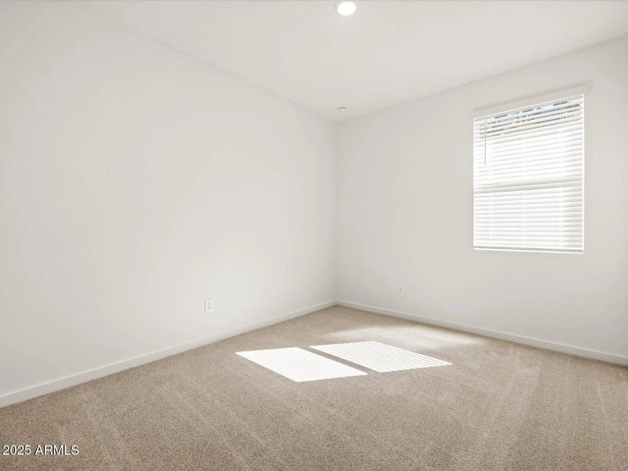 Property Slideshow image 7 of 66 | 8529 w saratoga way, Florence, AZ, 85132