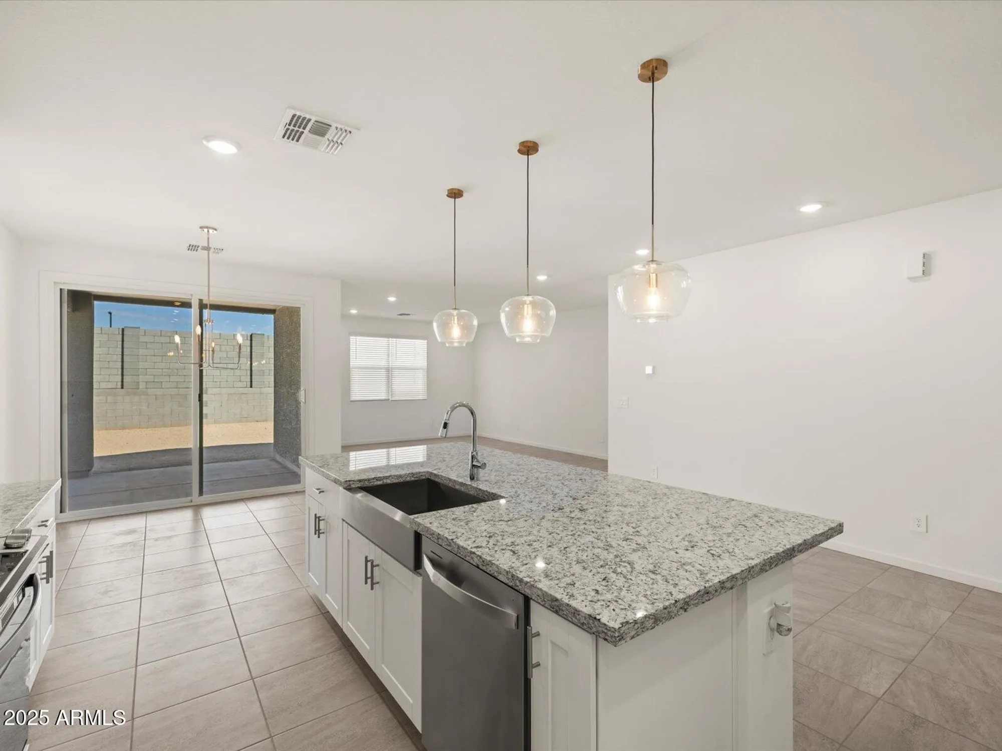 Property Slideshow image 23 of 66 | 8529 w saratoga way, Florence, AZ, 85132