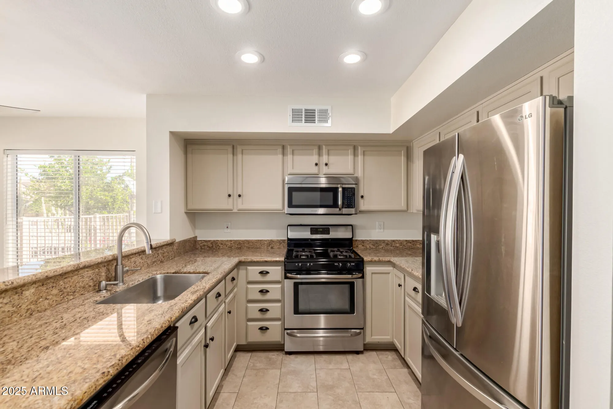 Property Slideshow image 17 of 43 | 14514 w huron dr, Sun City West, AZ, 85375