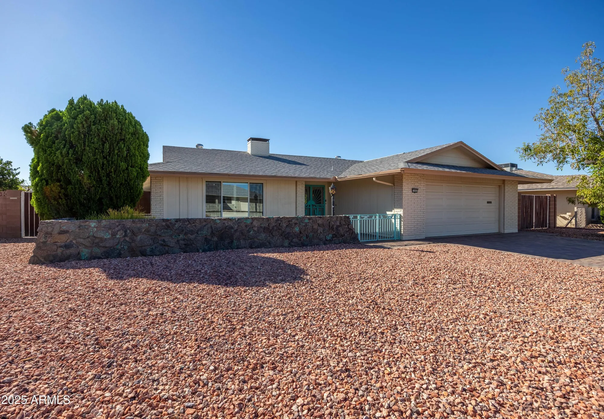 Property Slideshow image 1 of 30 | 13825 n kaanapali dr, Sun City, AZ, 85351