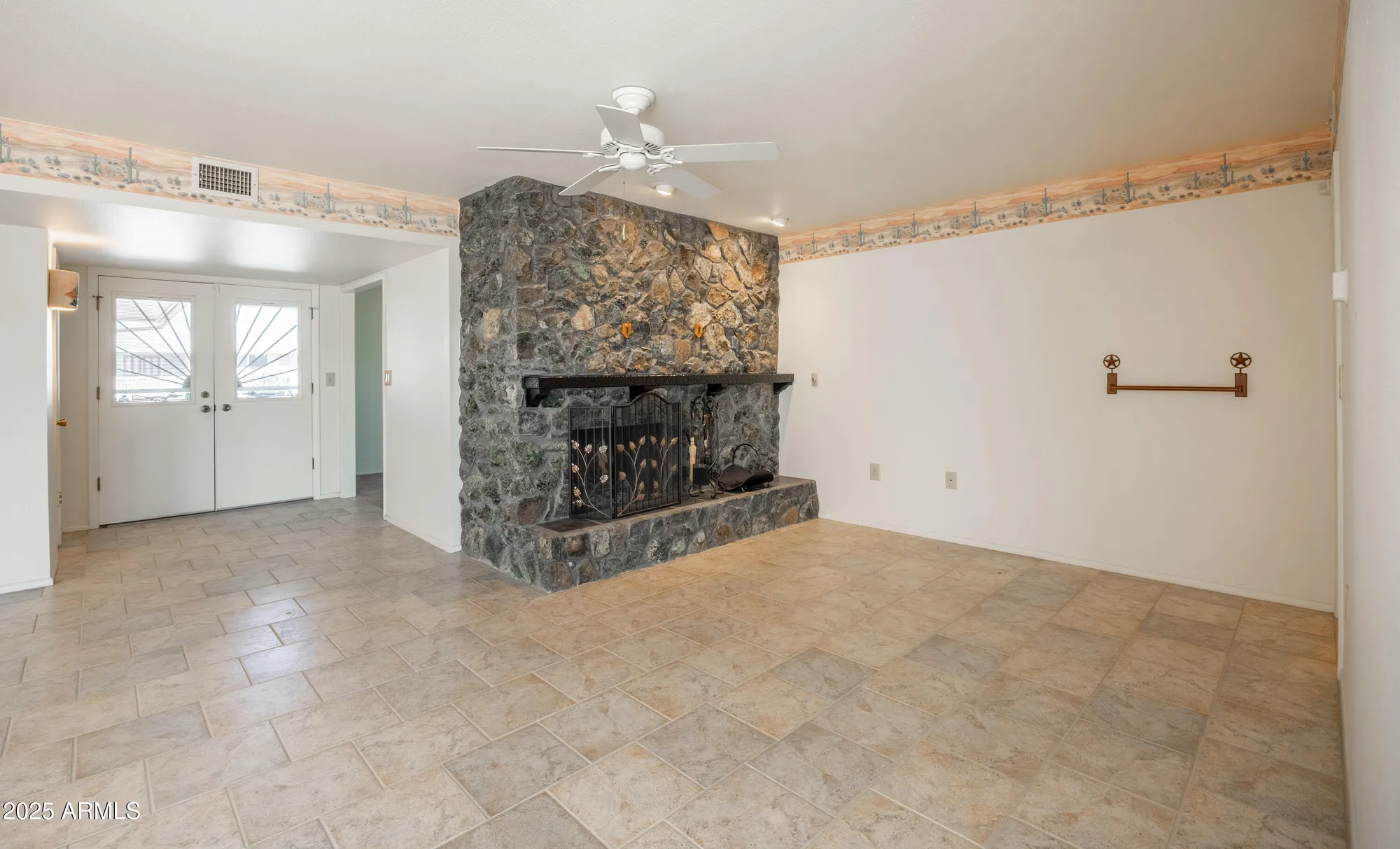 Property Slideshow image 6 of 30 | 13825 n kaanapali dr, Sun City, AZ, 85351