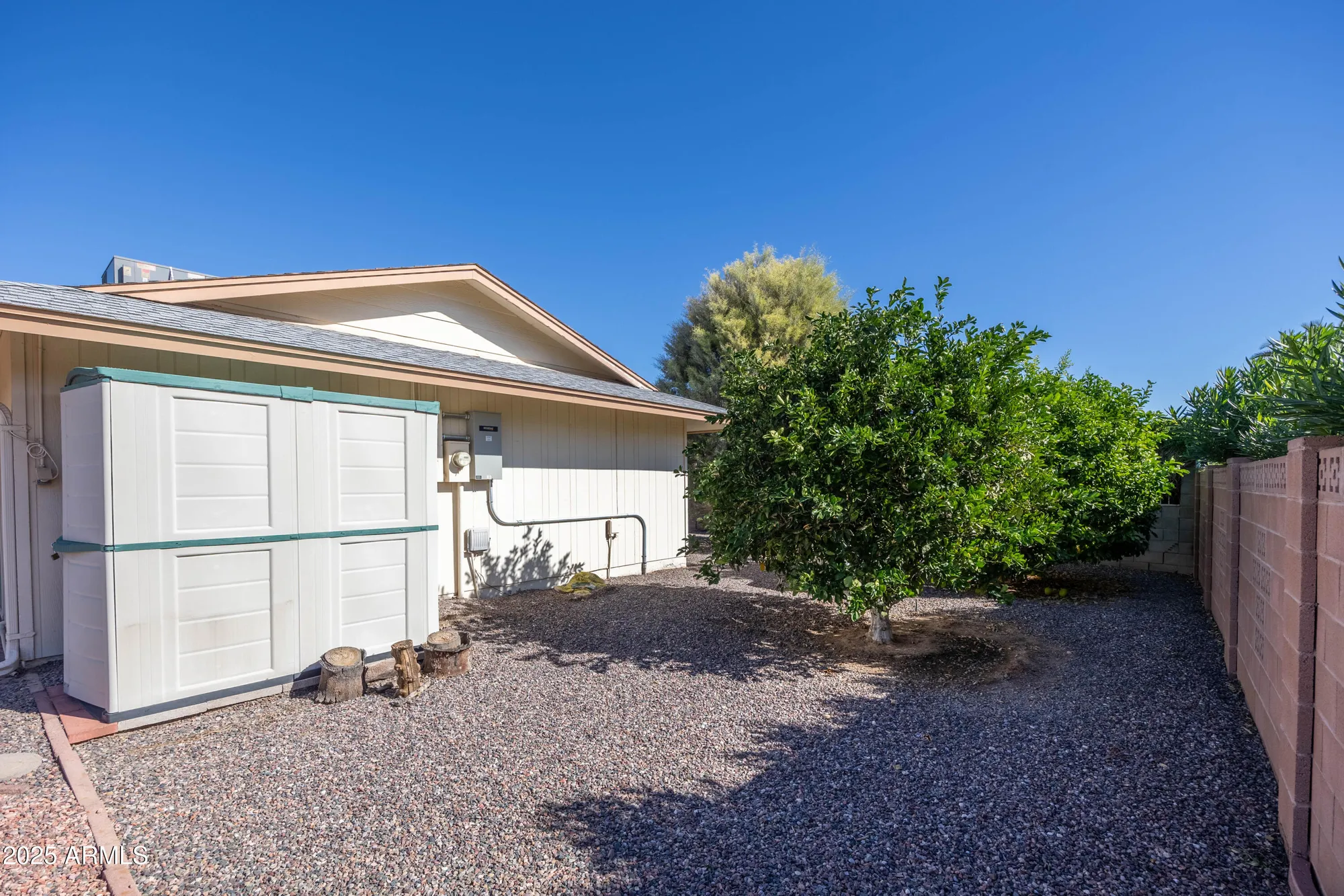 Property Slideshow image 24 of 30 | 13825 n kaanapali dr, Sun City, AZ, 85351