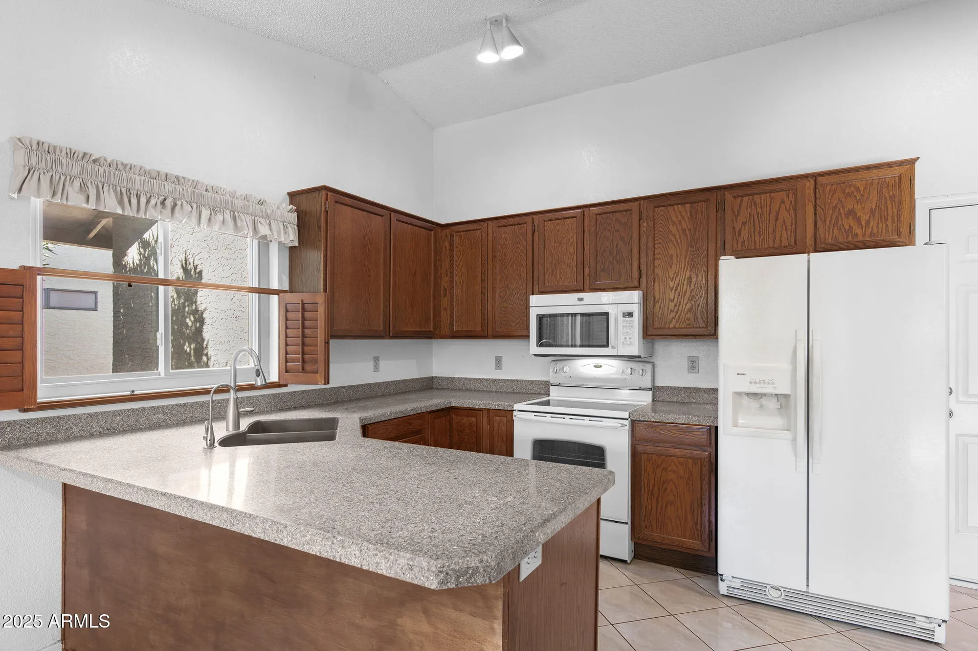 Property Slideshow image 9 of 128 | 2698 leisure world, Mesa, AZ, 85206