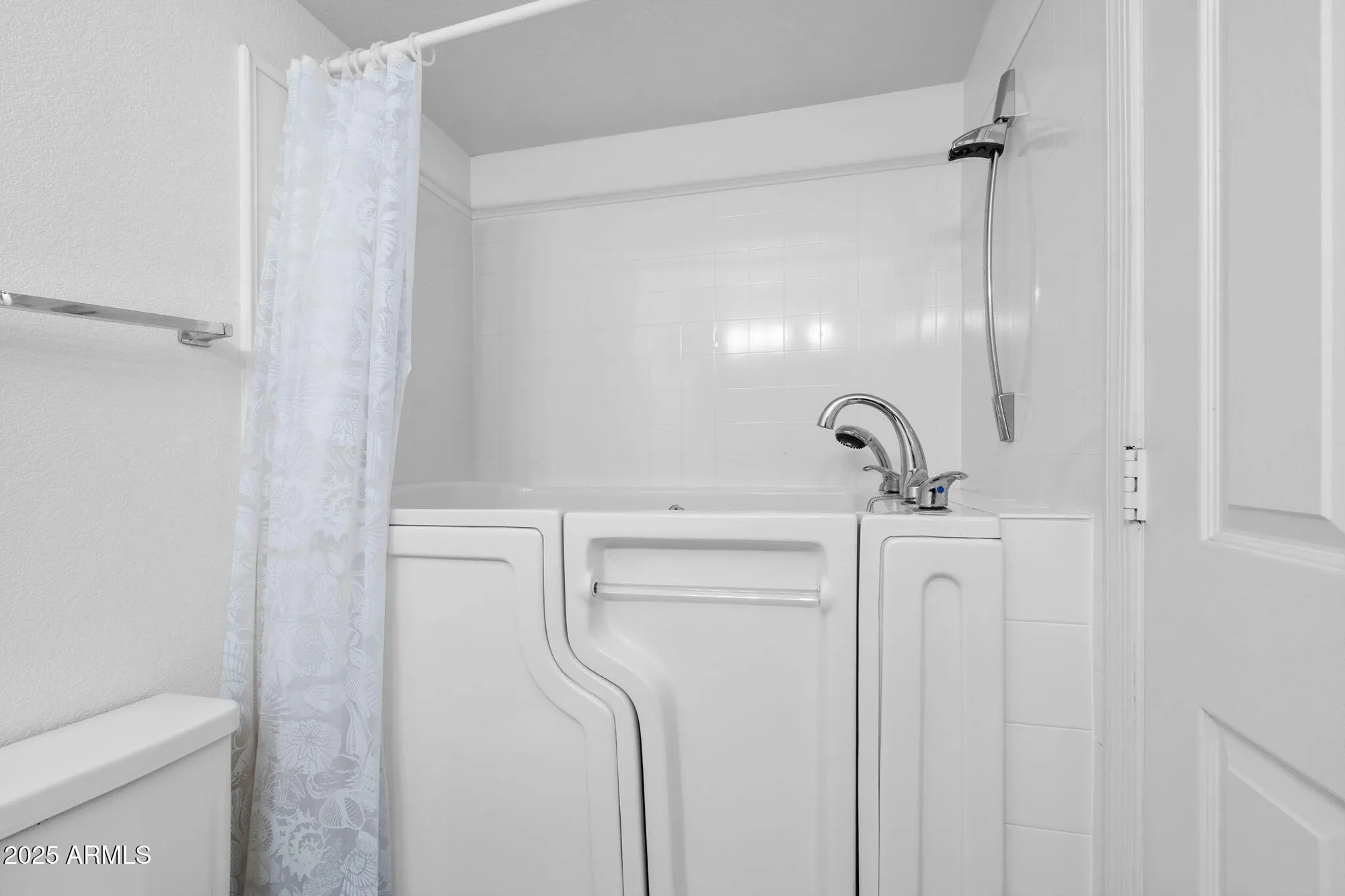 Property Slideshow image 19 of 128 | 2698 leisure world, Mesa, AZ, 85206