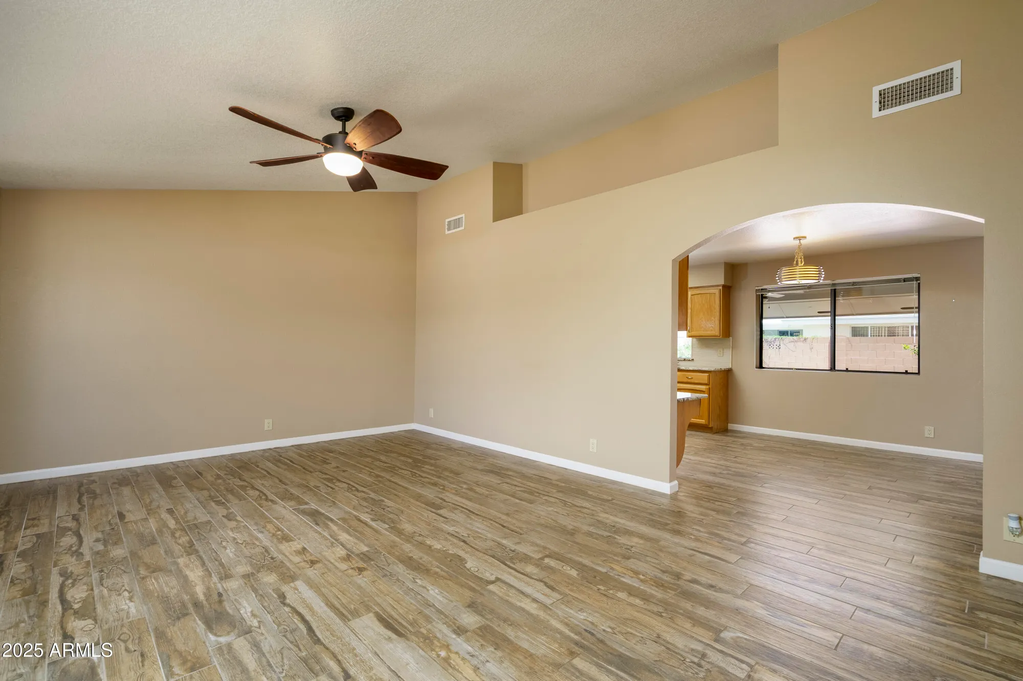 Property Slideshow image 6 of 18 | 8230 e navarro ave, Mesa, AZ, 85209