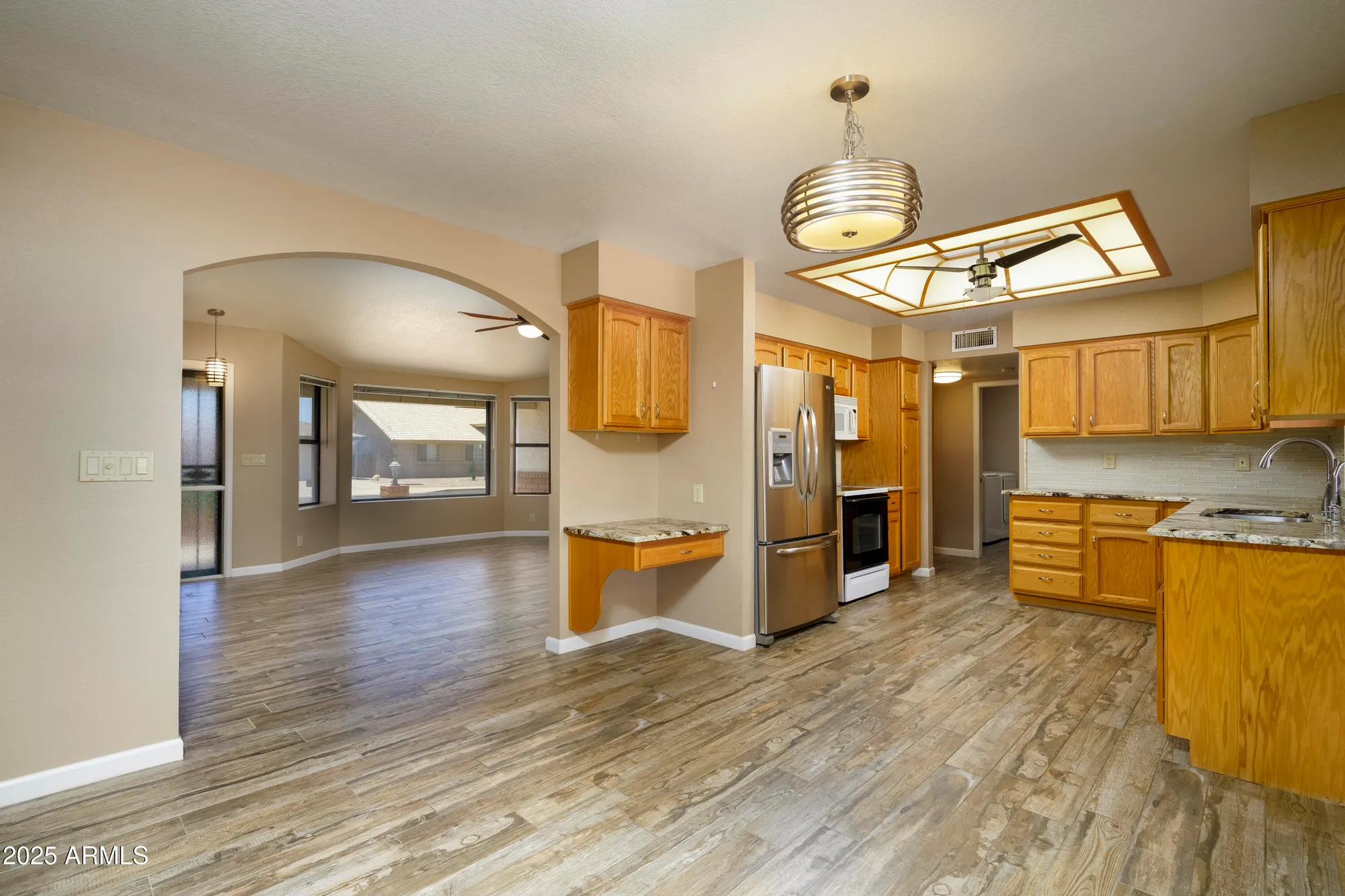 Property Slideshow image 3 of 18 | 8230 e navarro ave, Mesa, AZ, 85209