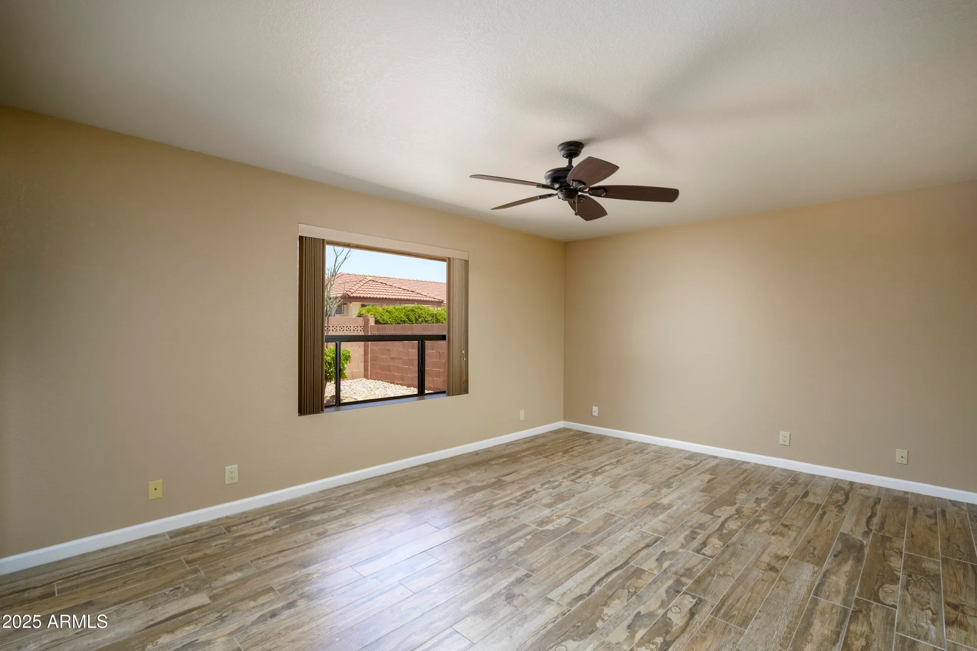 Property Slideshow image 10 of 18 | 8230 e navarro ave, Mesa, AZ, 85209