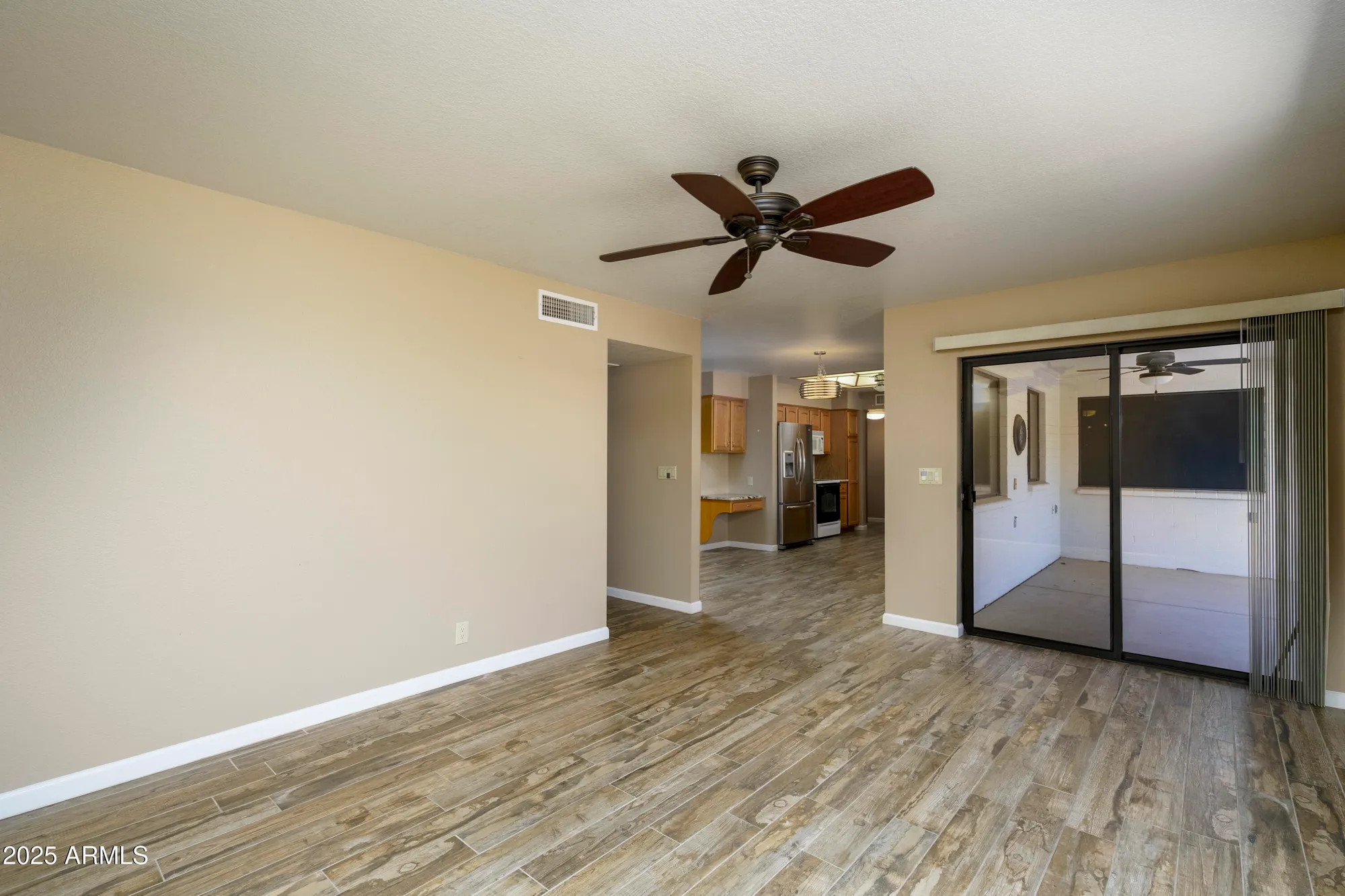 Property Slideshow image 11 of 18 | 8230 e navarro ave, Mesa, AZ, 85209