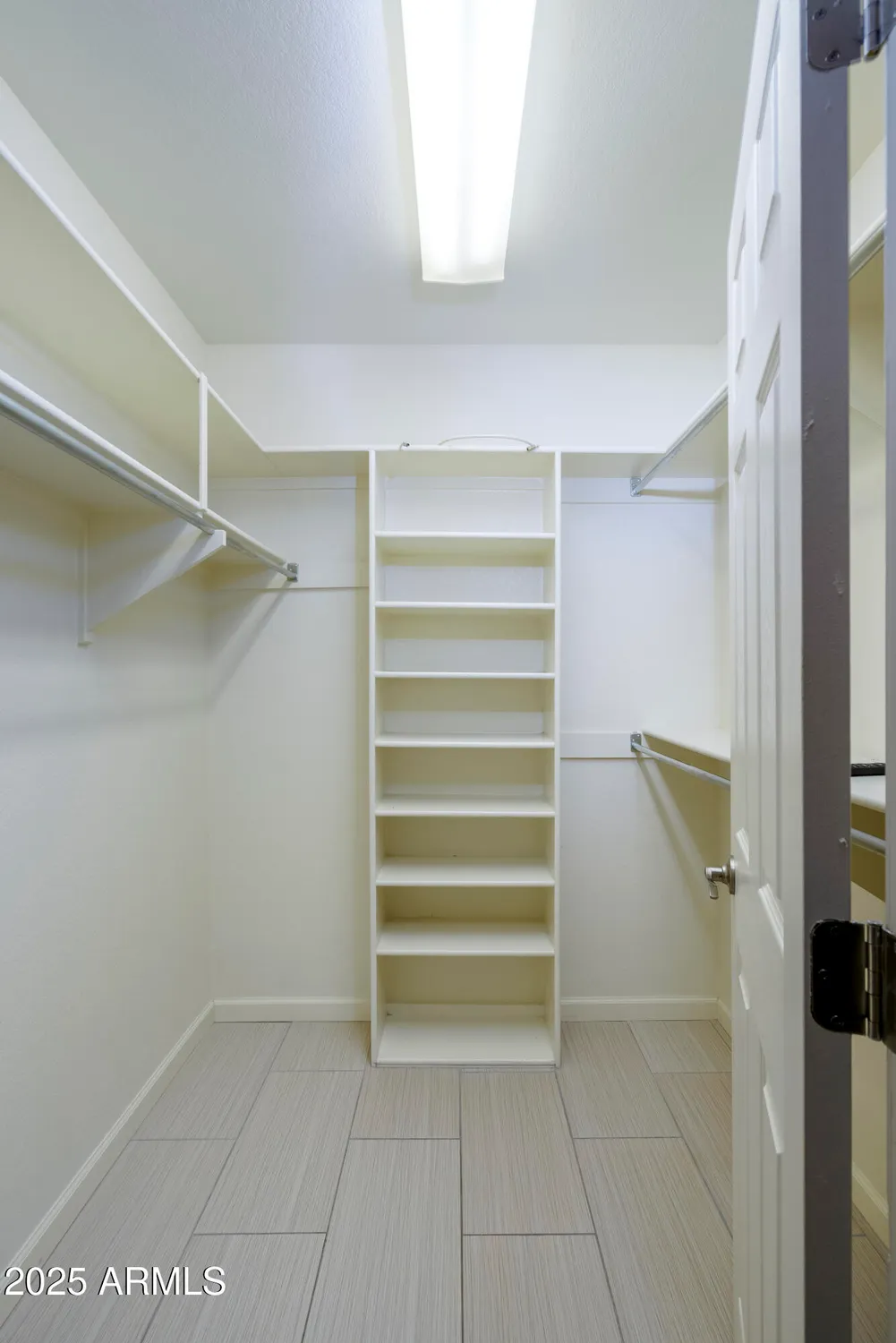 Property Slideshow image 14 of 18 | 8230 e navarro ave, Mesa, AZ, 85209