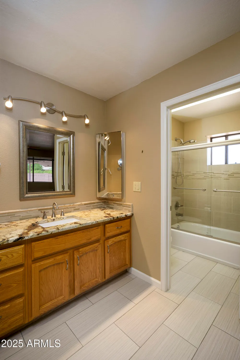 Property Slideshow image 13 of 18 | 8230 e navarro ave, Mesa, AZ, 85209