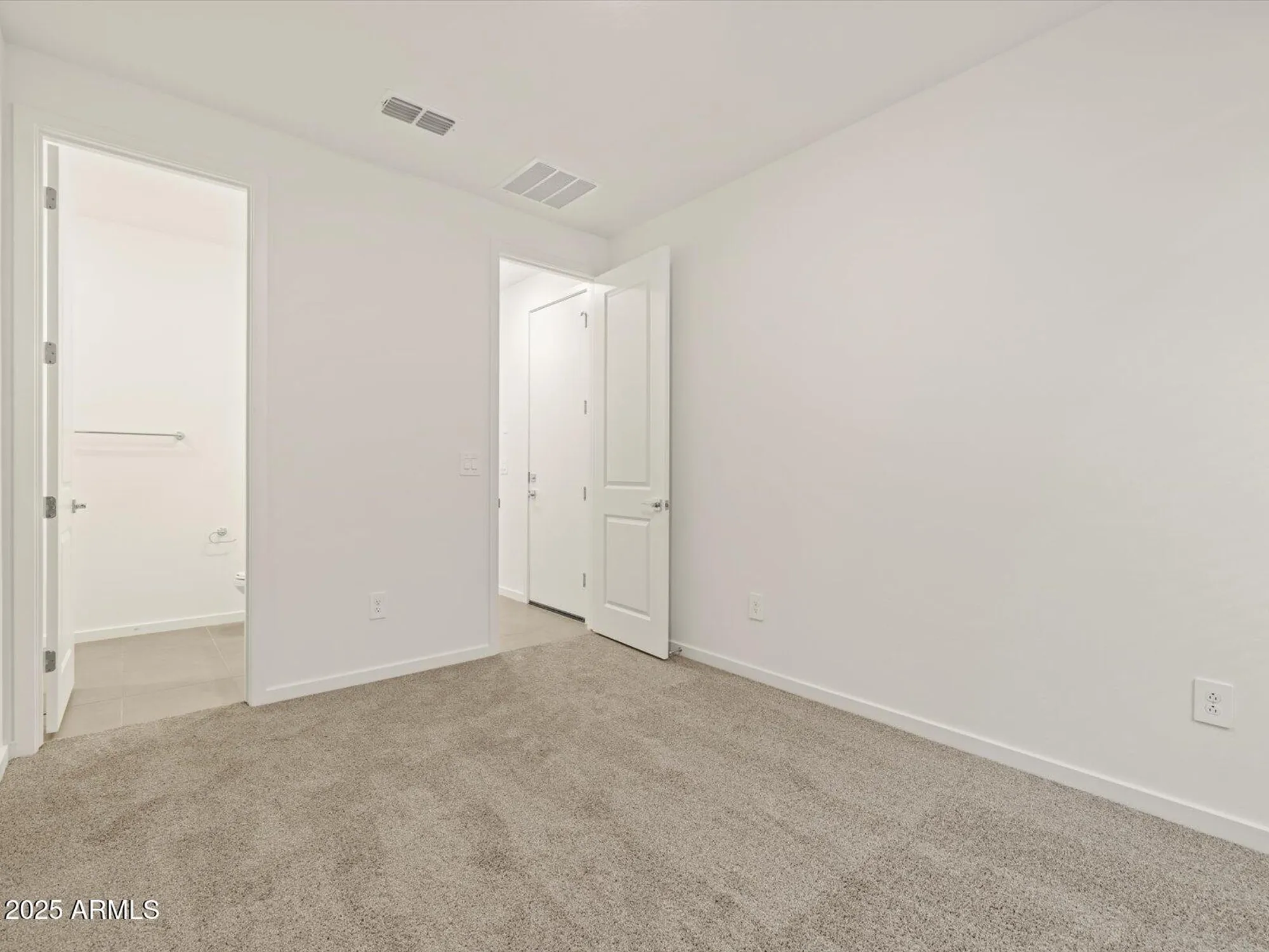 Property Slideshow image 4 of 84 | 8560 w saratoga way, Florence, AZ, 85132