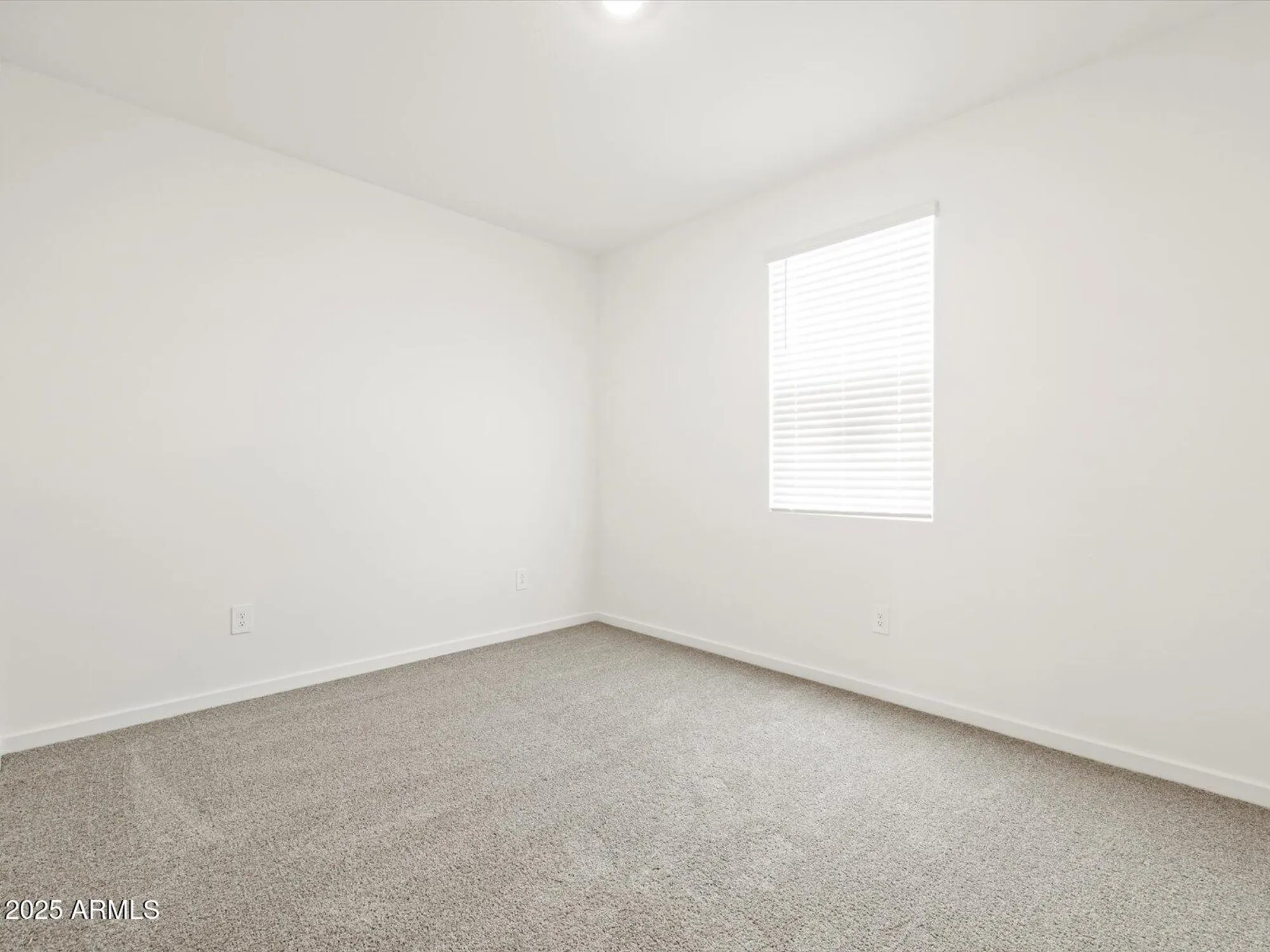 Property Slideshow image 9 of 84 | 8560 w saratoga way, Florence, AZ, 85132