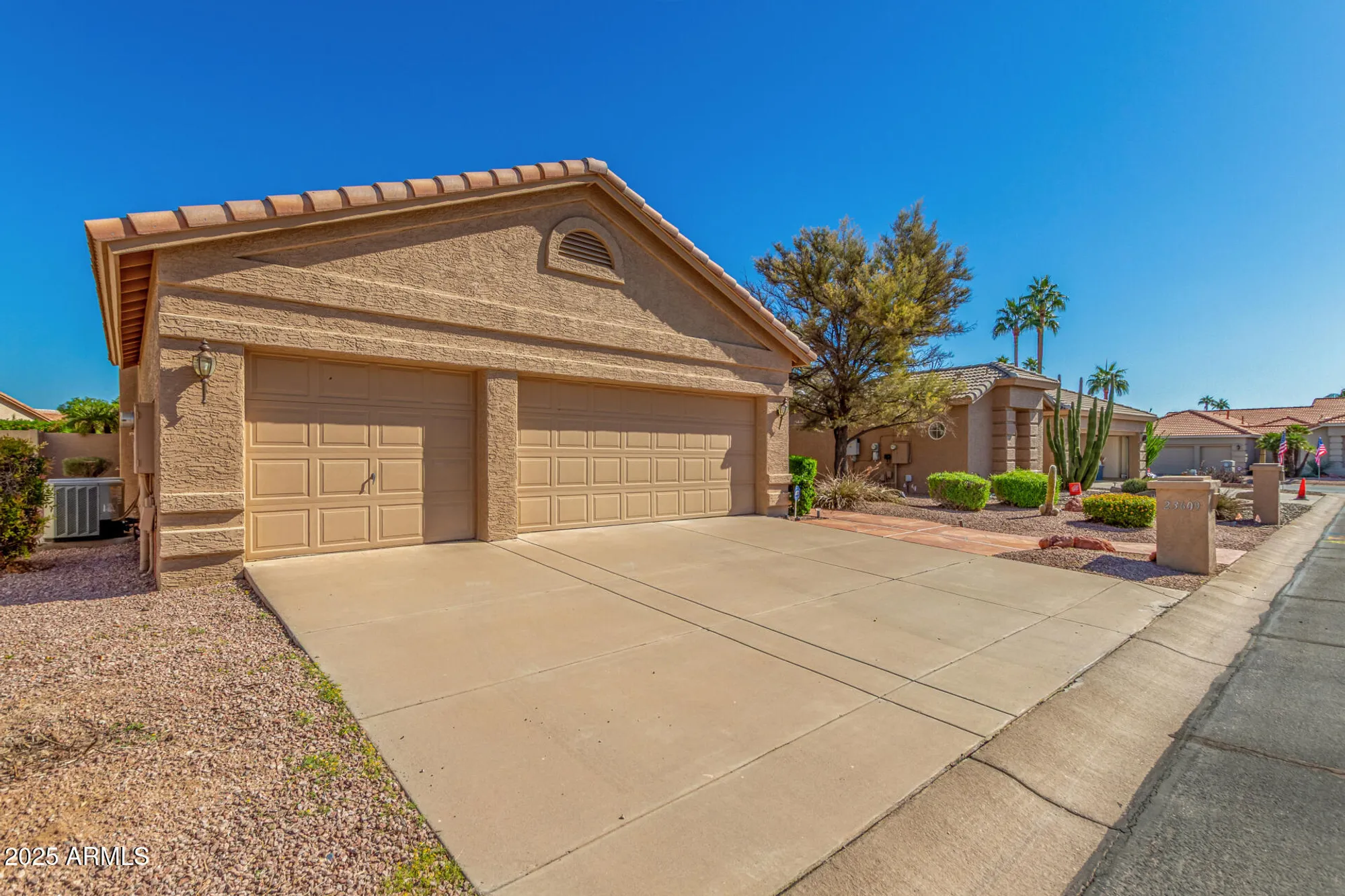 Property Slideshow image 3 of 53 | 23609 s desert dance ct, Sun Lakes, AZ, 85248