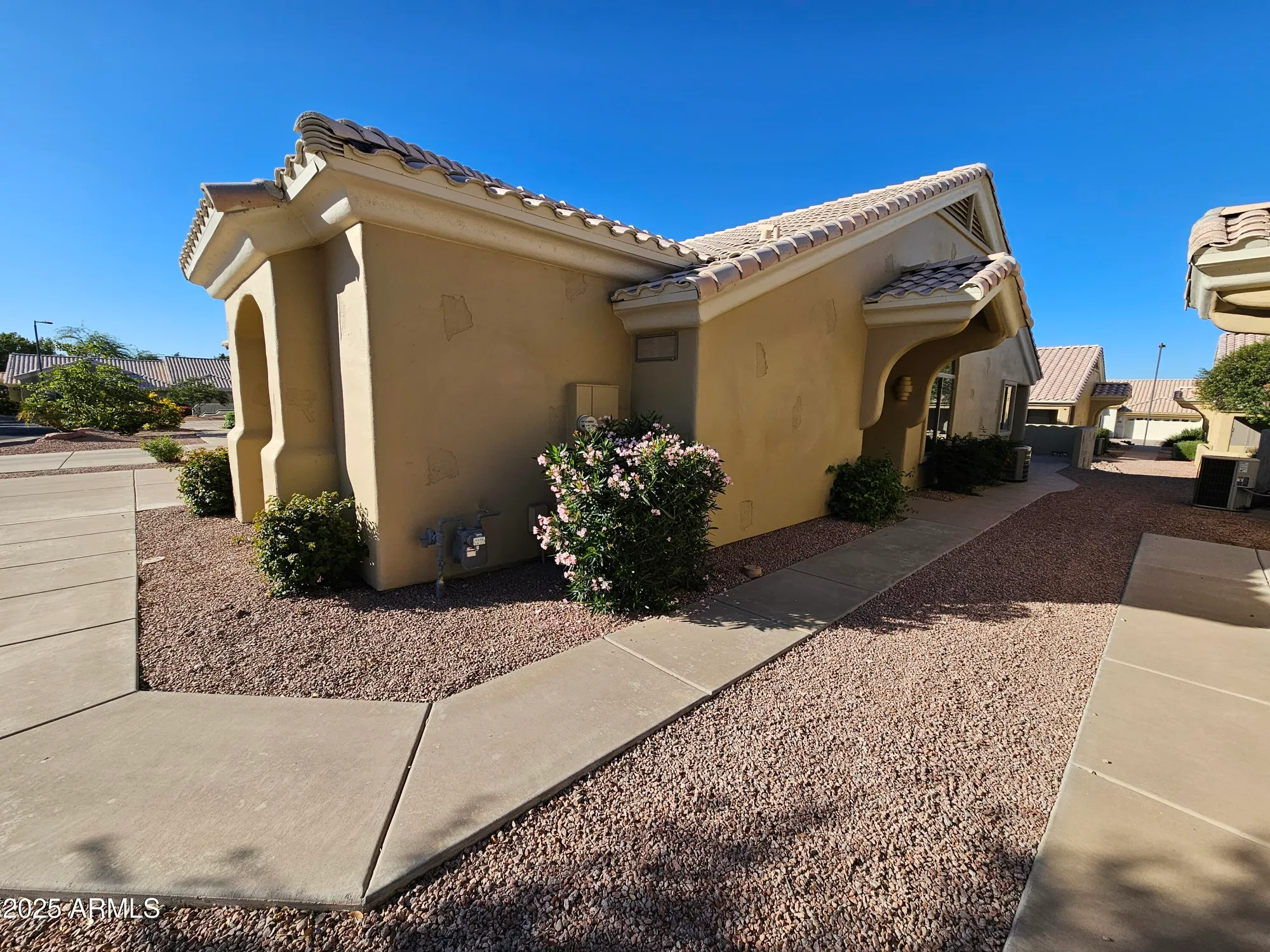 Property Slideshow image 3 of 53 | 5830 e mckellips rd 139, Mesa, AZ, 85215