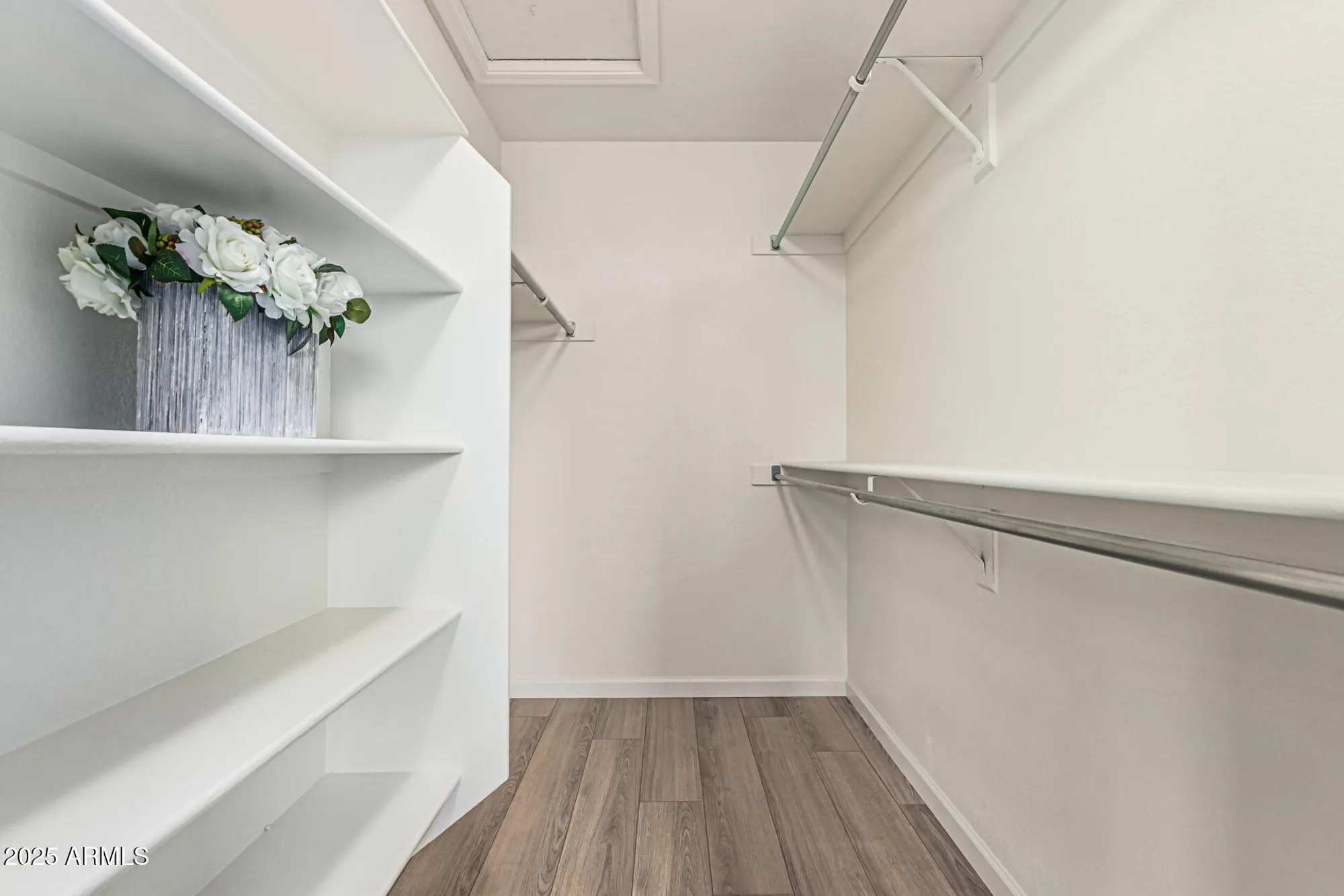 Property Slideshow image 19 of 29 | 6711 s coral gable dr, Chandler, AZ, 85249