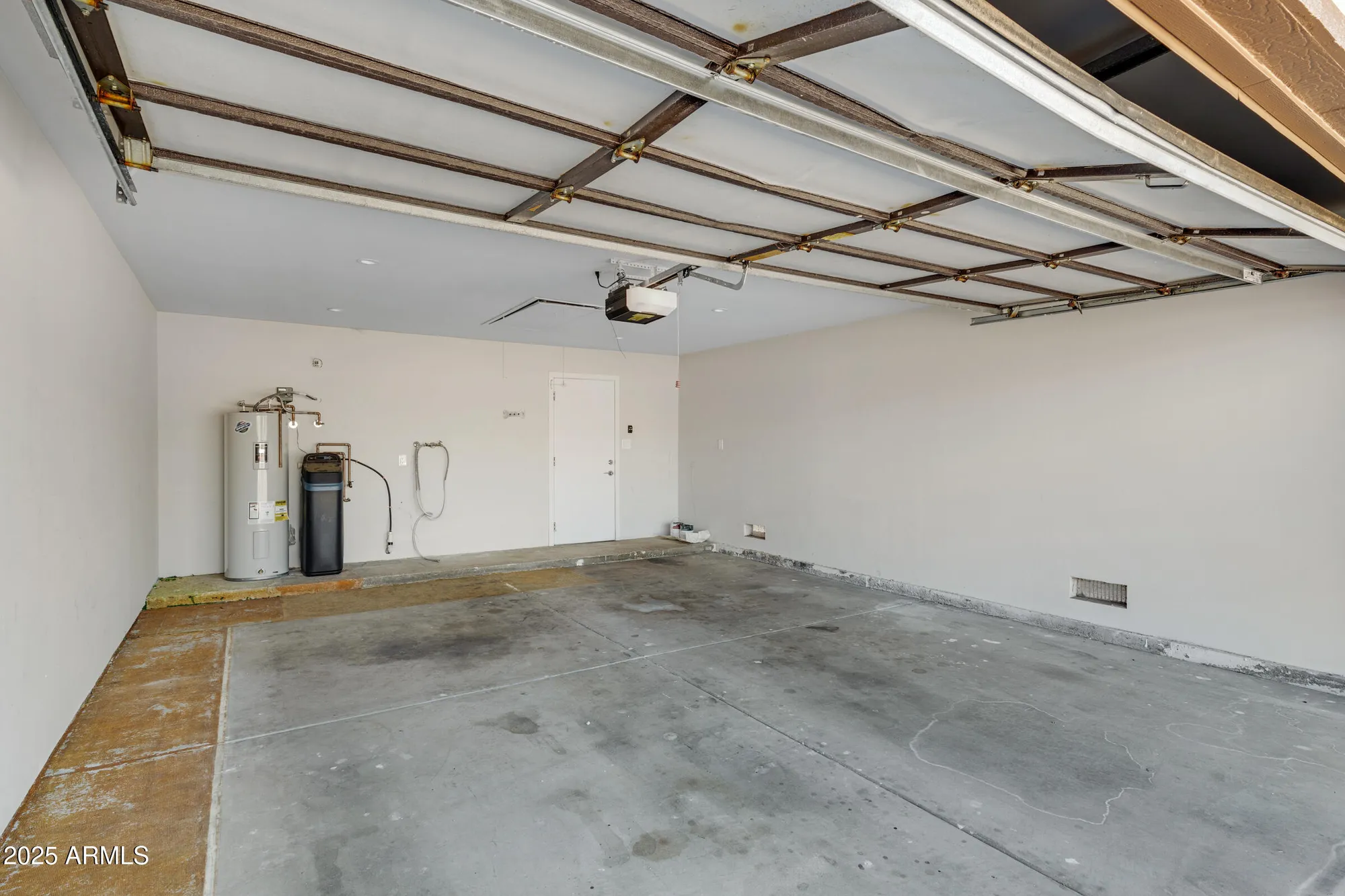 Property Slideshow image 32 of 36 | 4209 e mandan st, Phoenix, AZ, 85044