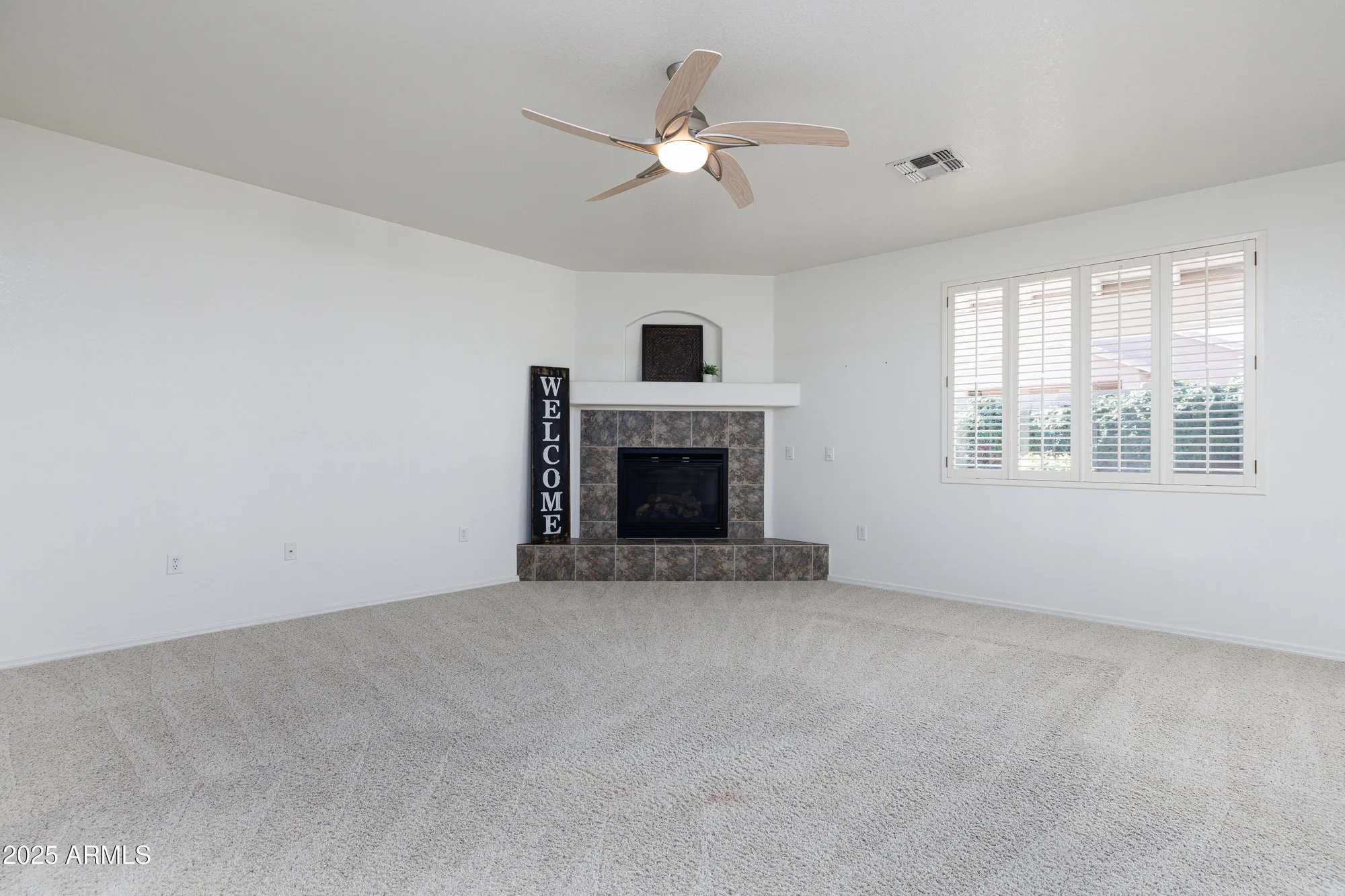 Property Slideshow image 8 of 30 | 2726 glengarry way, Sierra Vista, AZ, 85650