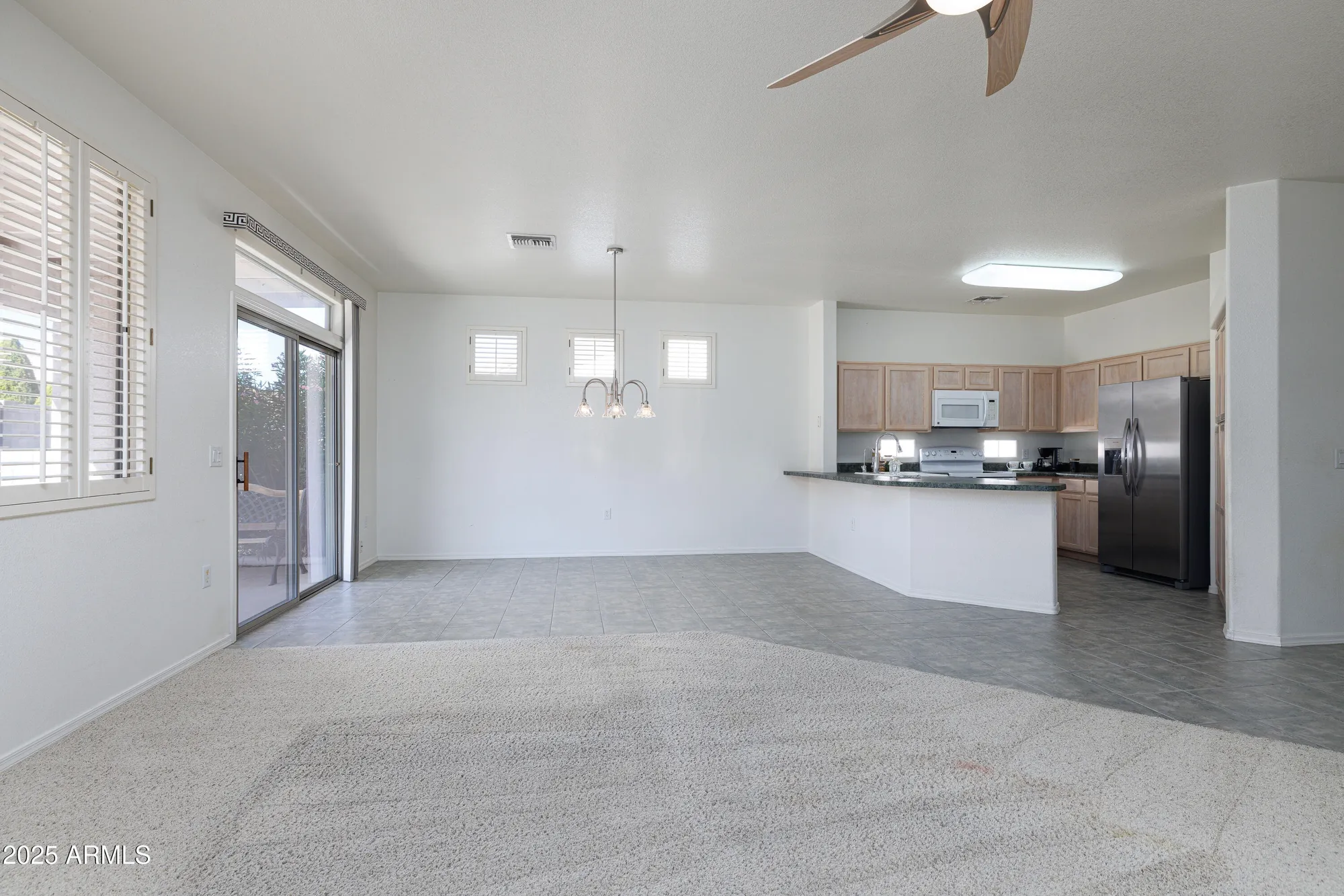 Property Slideshow image 9 of 30 | 2726 glengarry way, Sierra Vista, AZ, 85650