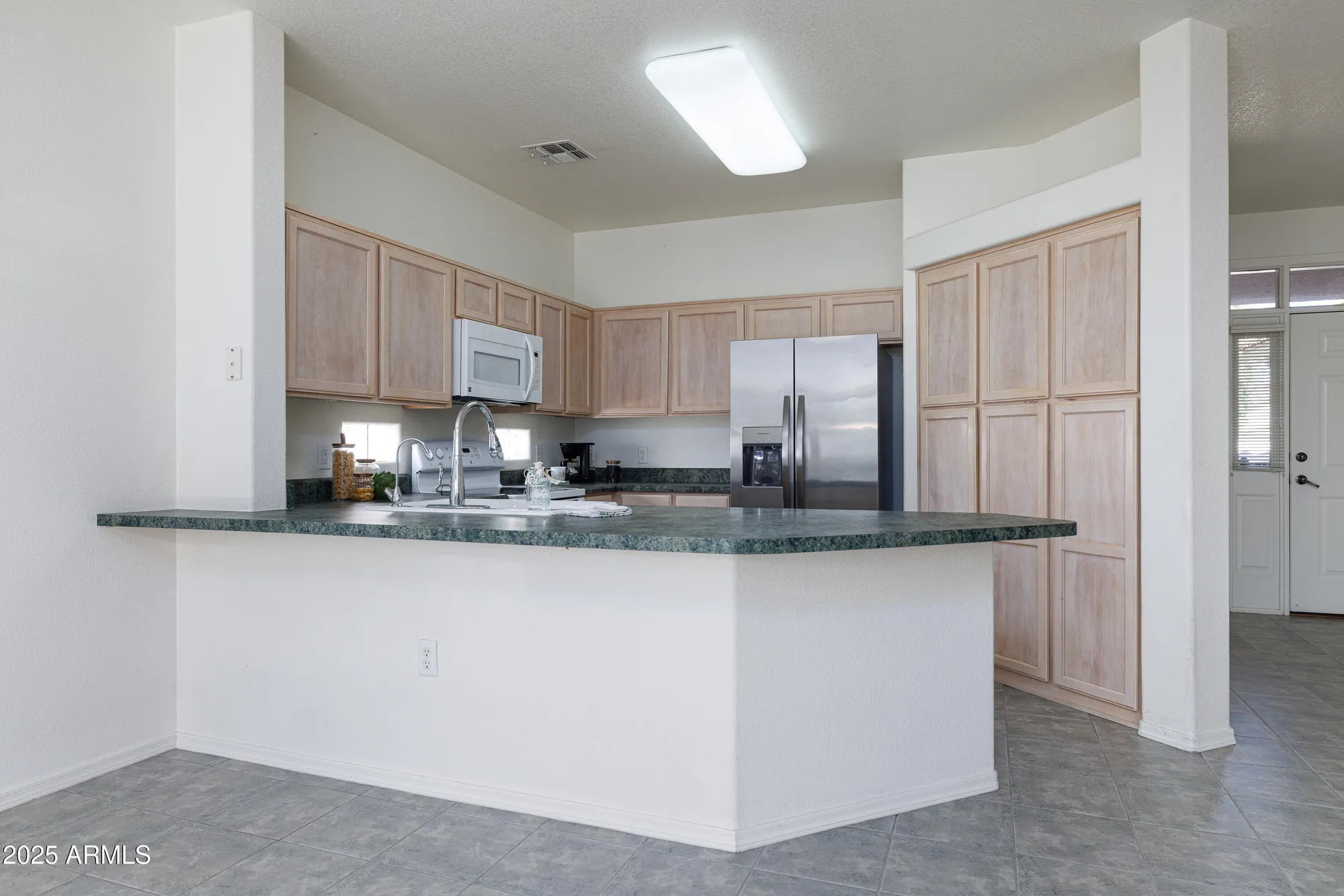 Property Slideshow image 12 of 30 | 2726 glengarry way, Sierra Vista, AZ, 85650