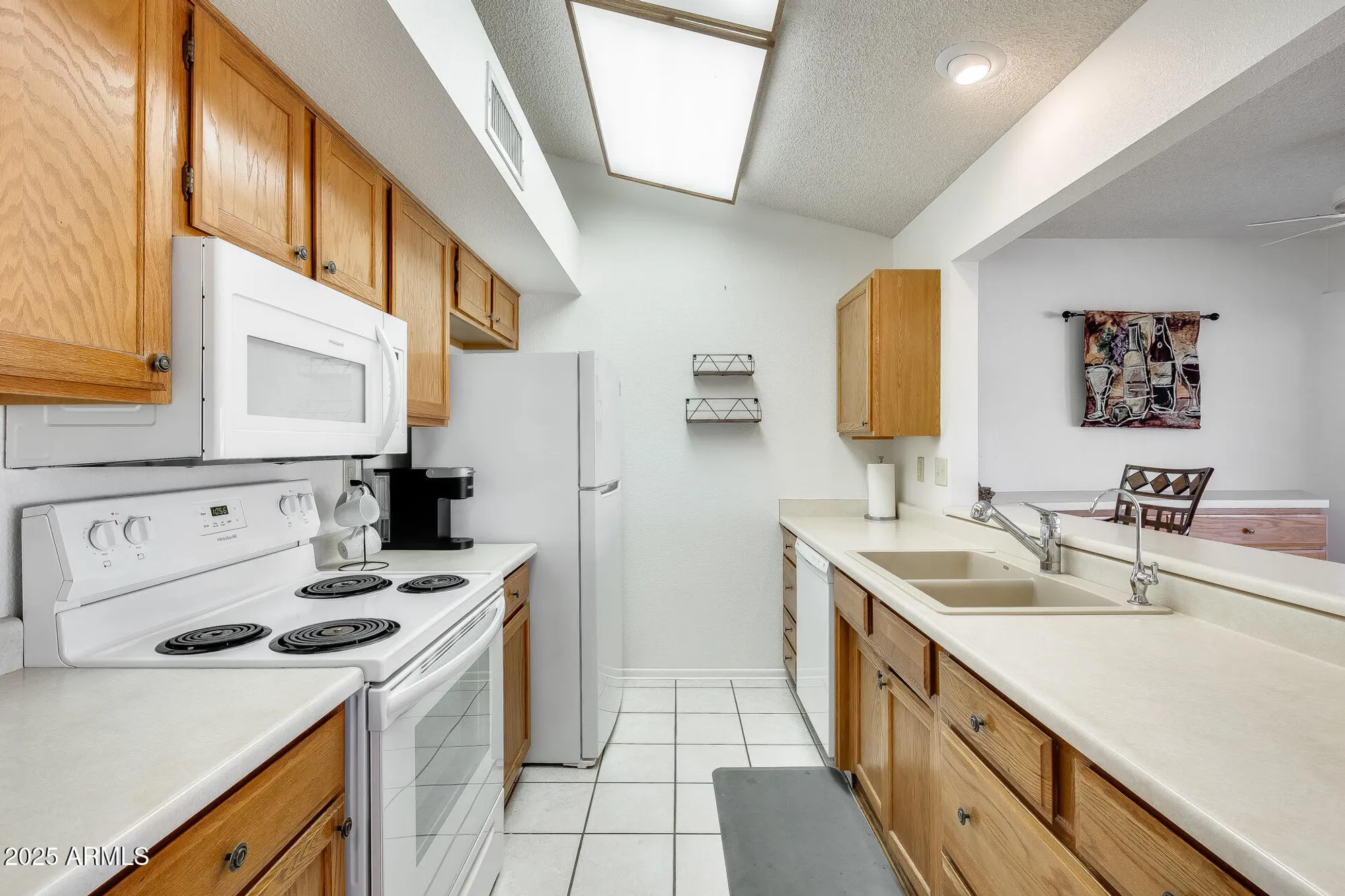 Property Slideshow image 9 of 39 | 20854 n gable hill dr, Sun City West, AZ, 85375