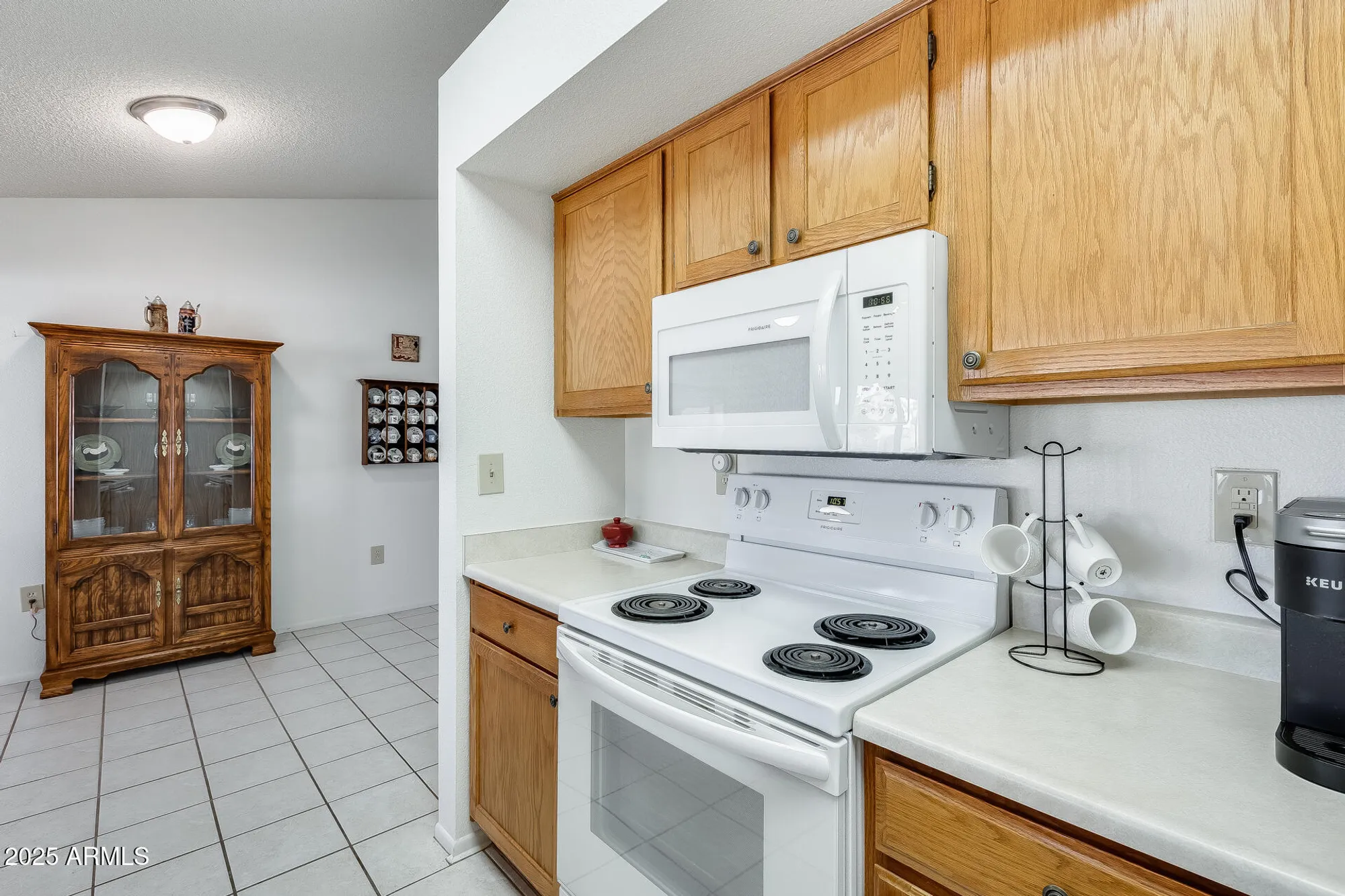Property Slideshow image 11 of 39 | 20854 n gable hill dr, Sun City West, AZ, 85375