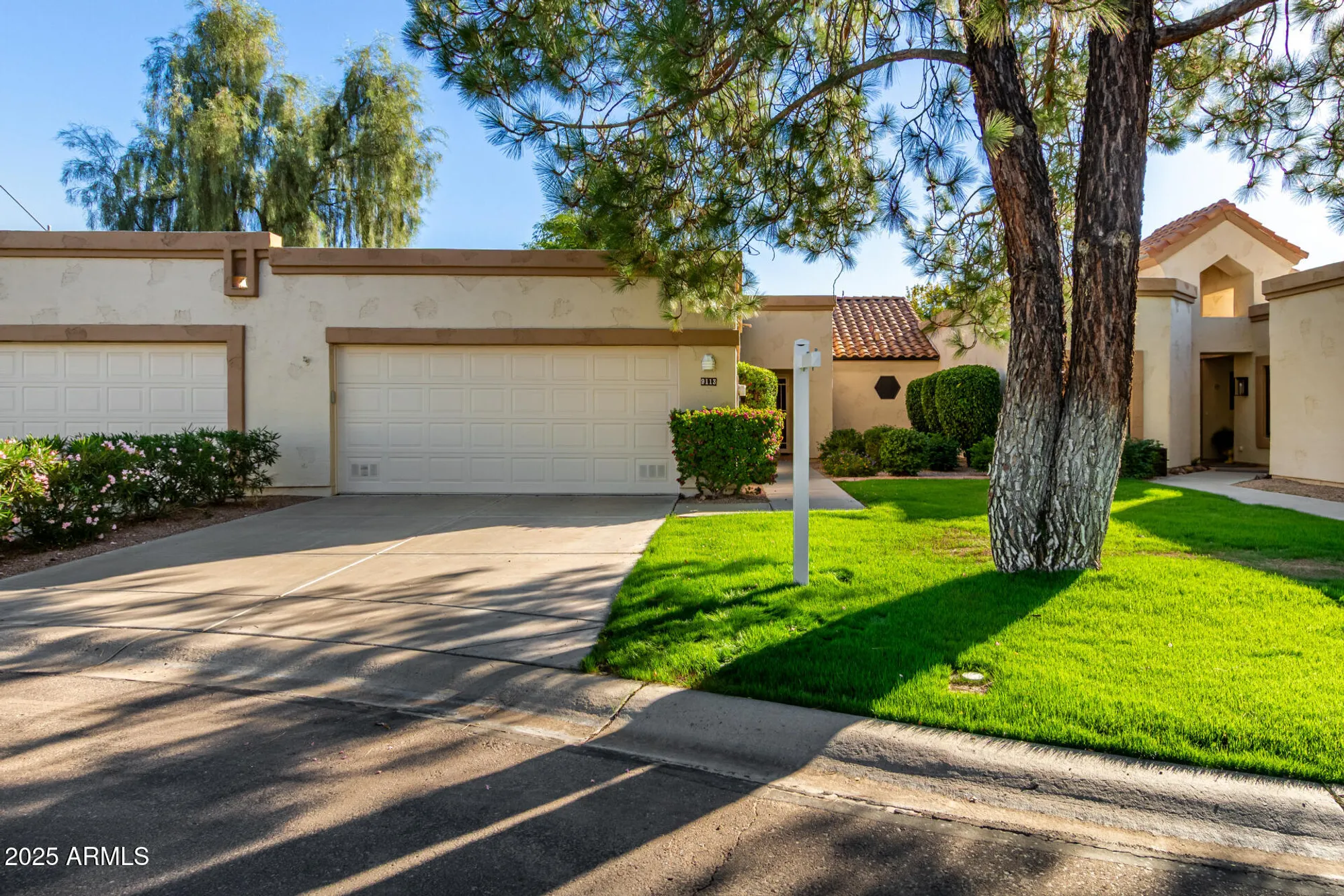 Property Slideshow image 3 of 58 | 9113 w kimberly way, Peoria, AZ, 85382