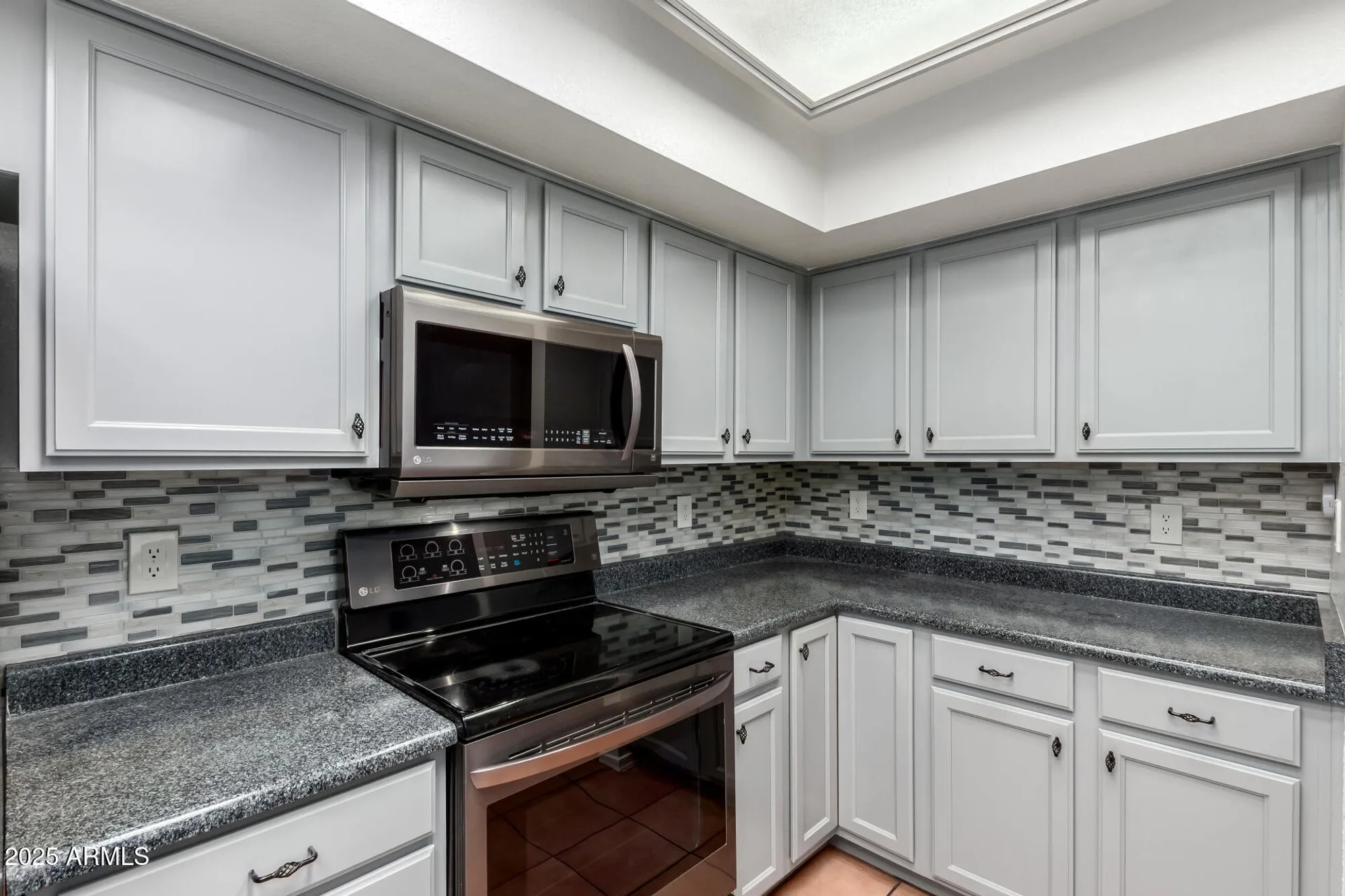 Property Slideshow image 21 of 58 | 9113 w kimberly way, Peoria, AZ, 85382