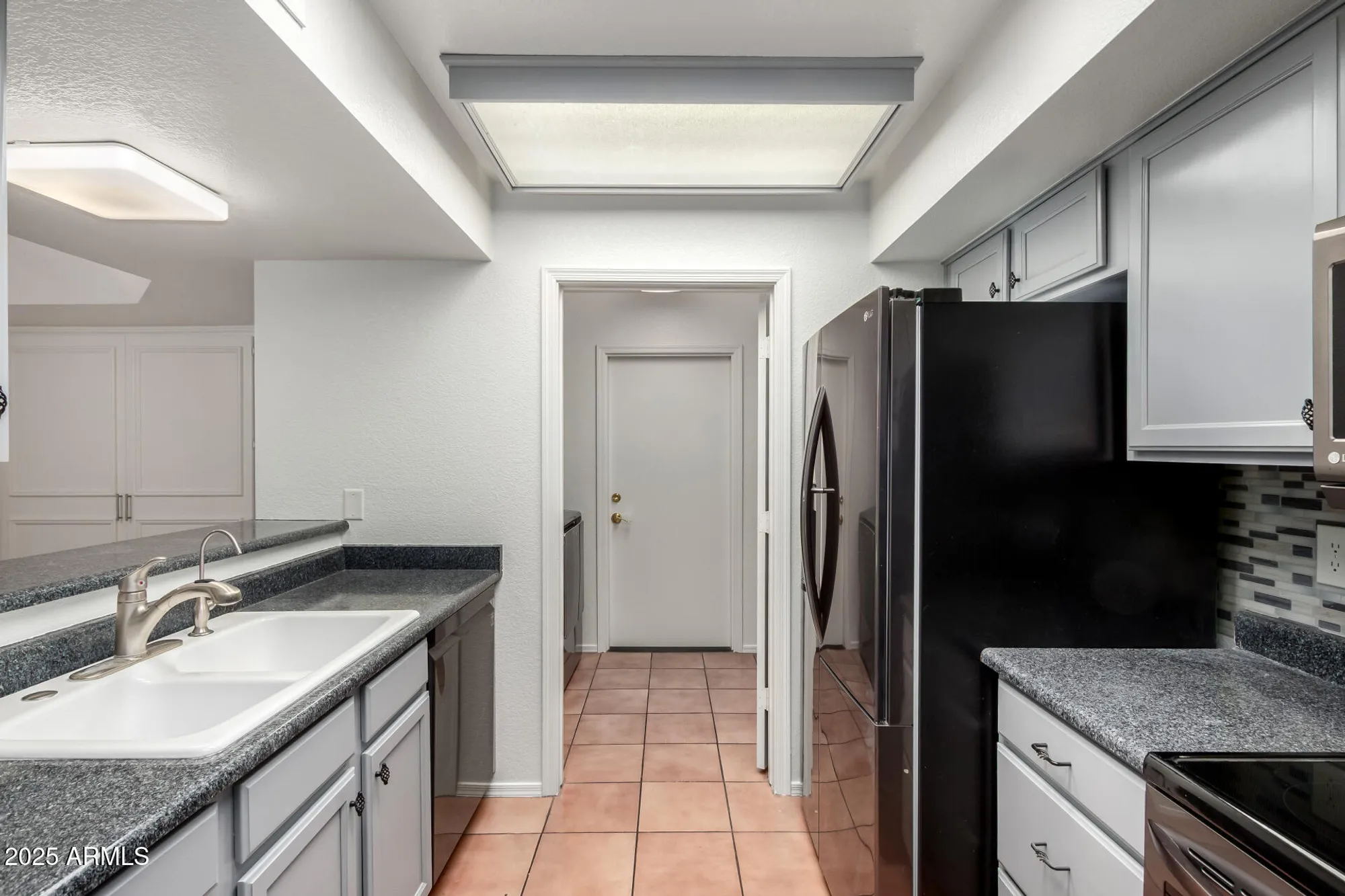 Property Slideshow image 22 of 58 | 9113 w kimberly way, Peoria, AZ, 85382