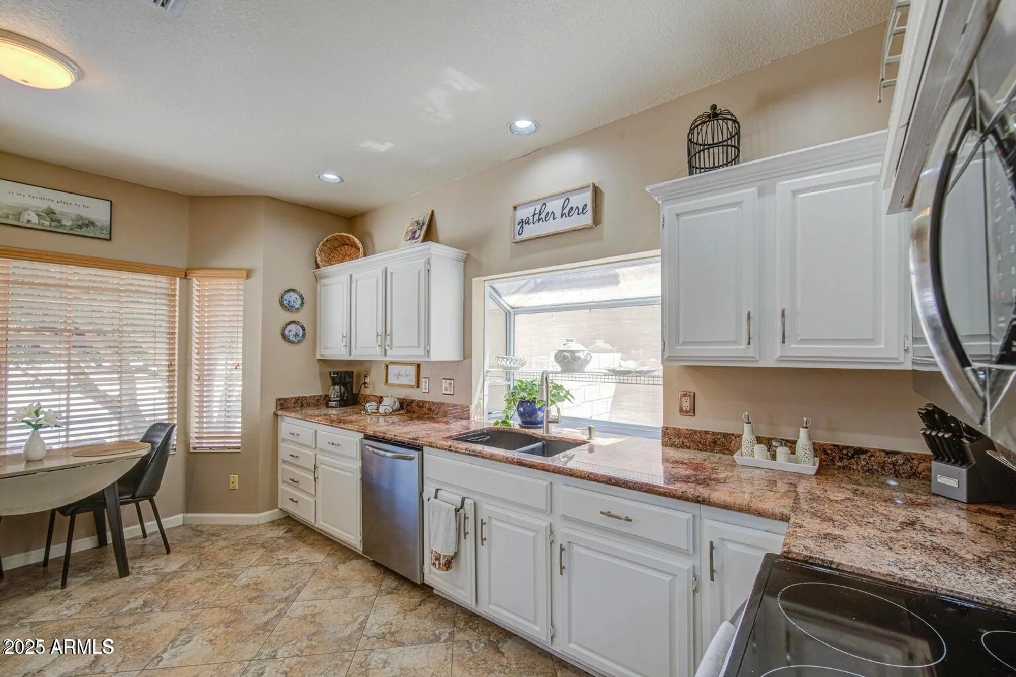 Property Slideshow image 6 of 31 | 26210 s flame tree dr, Sun Lakes, AZ, 85248