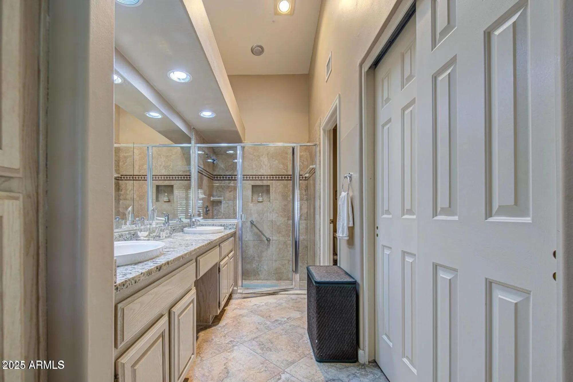 Property Slideshow image 15 of 31 | 26210 s flame tree dr, Sun Lakes, AZ, 85248