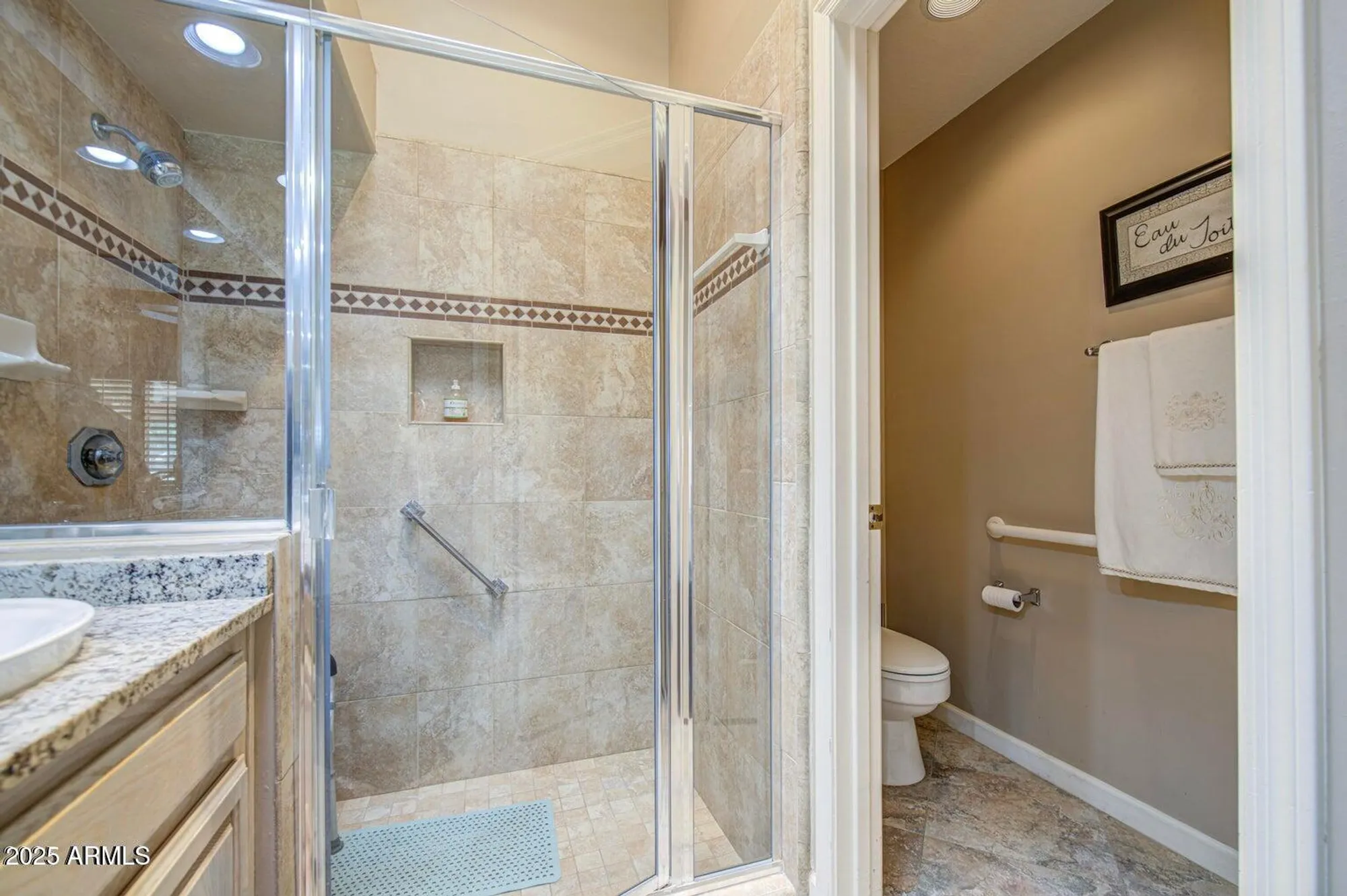 Property Slideshow image 16 of 31 | 26210 s flame tree dr, Sun Lakes, AZ, 85248