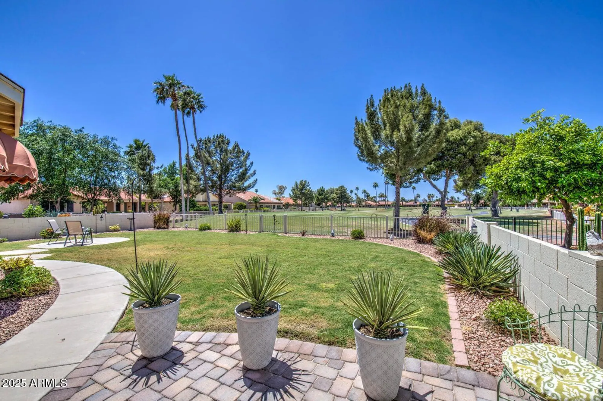 Property Slideshow image 22 of 31 | 26210 s flame tree dr, Sun Lakes, AZ, 85248