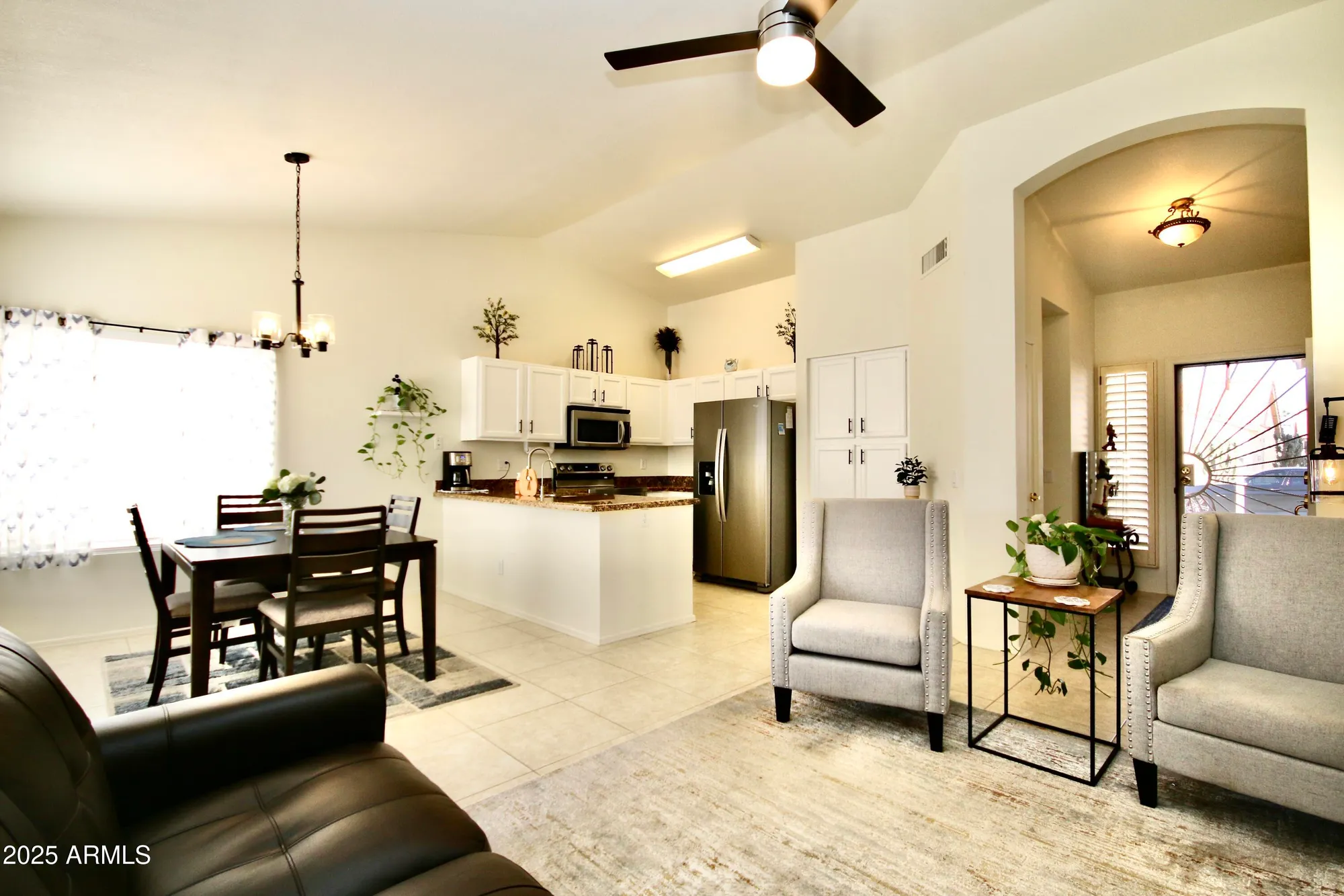 Property Slideshow image 5 of 34 | 1757 e palm beach dr, Chandler, AZ, 85249