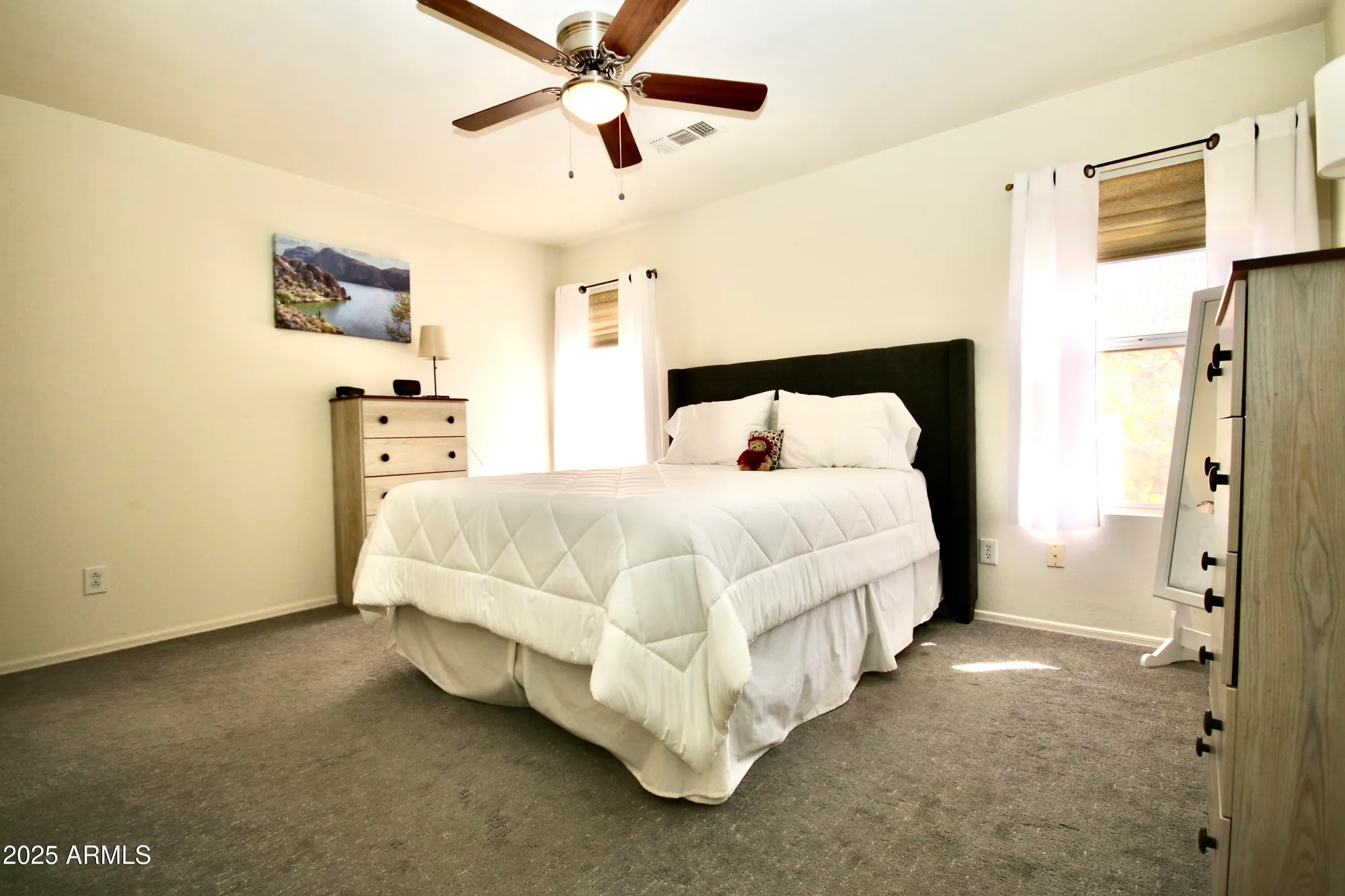 Property Slideshow image 10 of 34 | 1757 e palm beach dr, Chandler, AZ, 85249