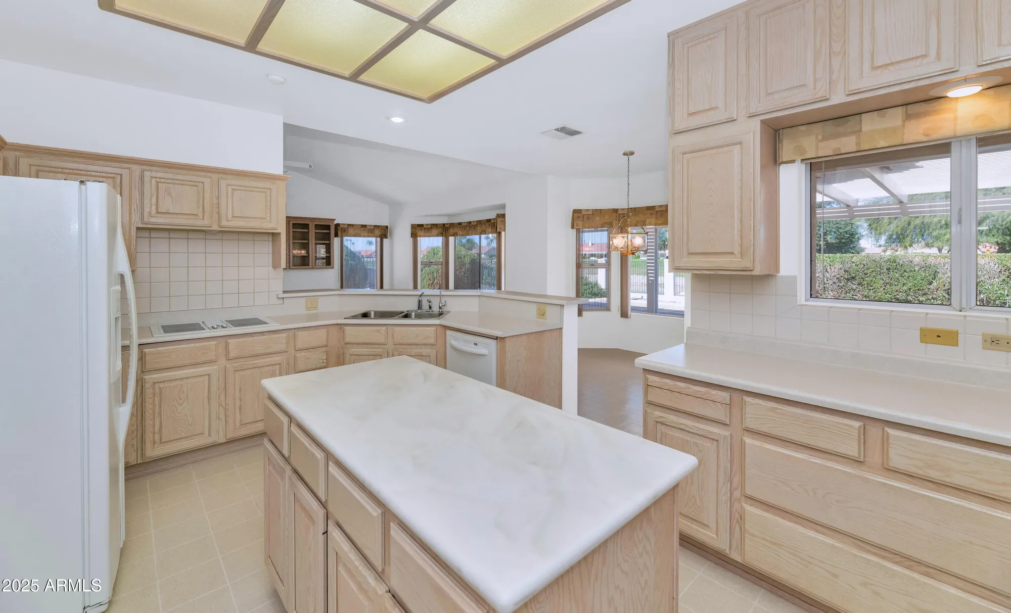 Property Slideshow image 8 of 38 | 14102 w white wood dr, Sun City West, AZ, 85375