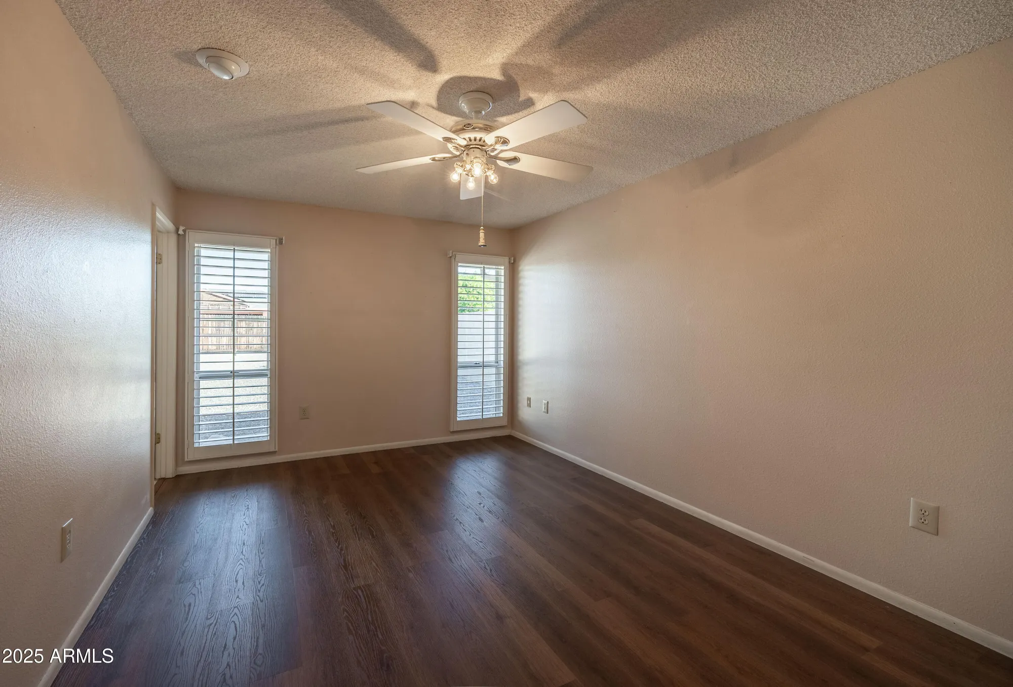 Property Slideshow image 8 of 30 | 10134 w desert rock dr, Sun City, AZ, 85351