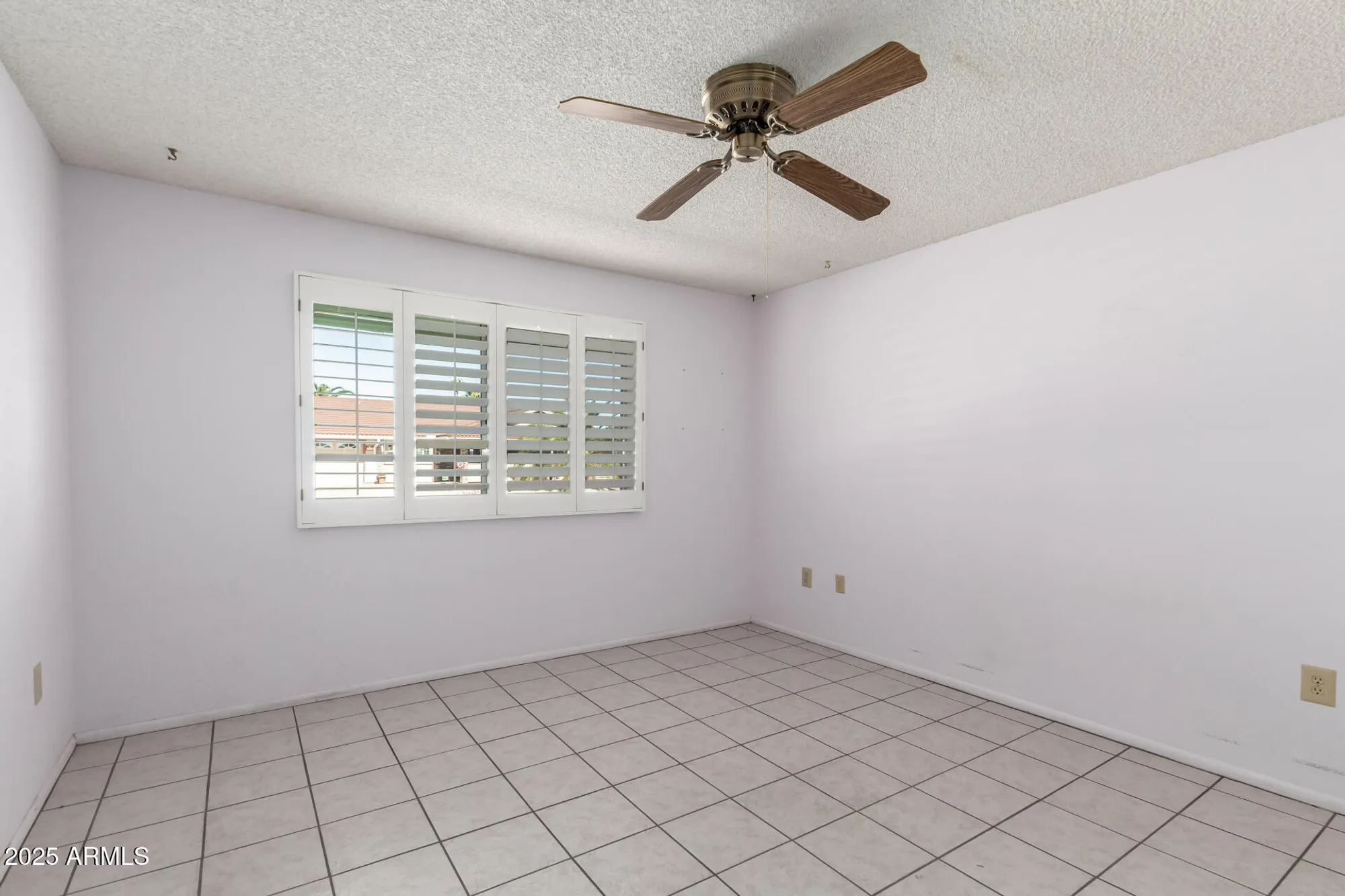 Property Slideshow image 27 of 37 | 10319 w twin oaks dr, Sun City, AZ, 85351