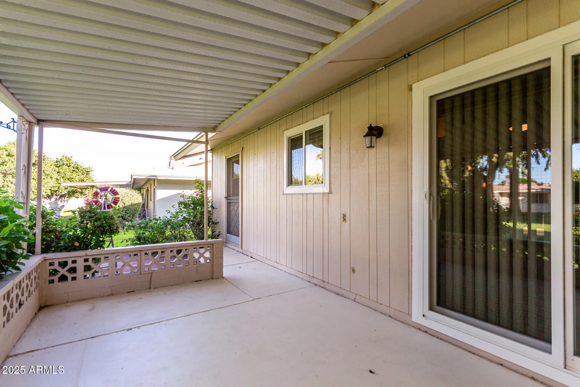 Property Slideshow image 21 of 28 | 10754 w cinnebar ave, Sun City, AZ, 85351