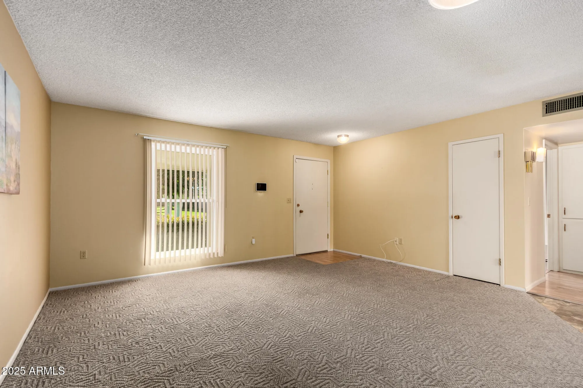 Property Slideshow image 6 of 28 | 10754 w cinnebar ave, Sun City, AZ, 85351