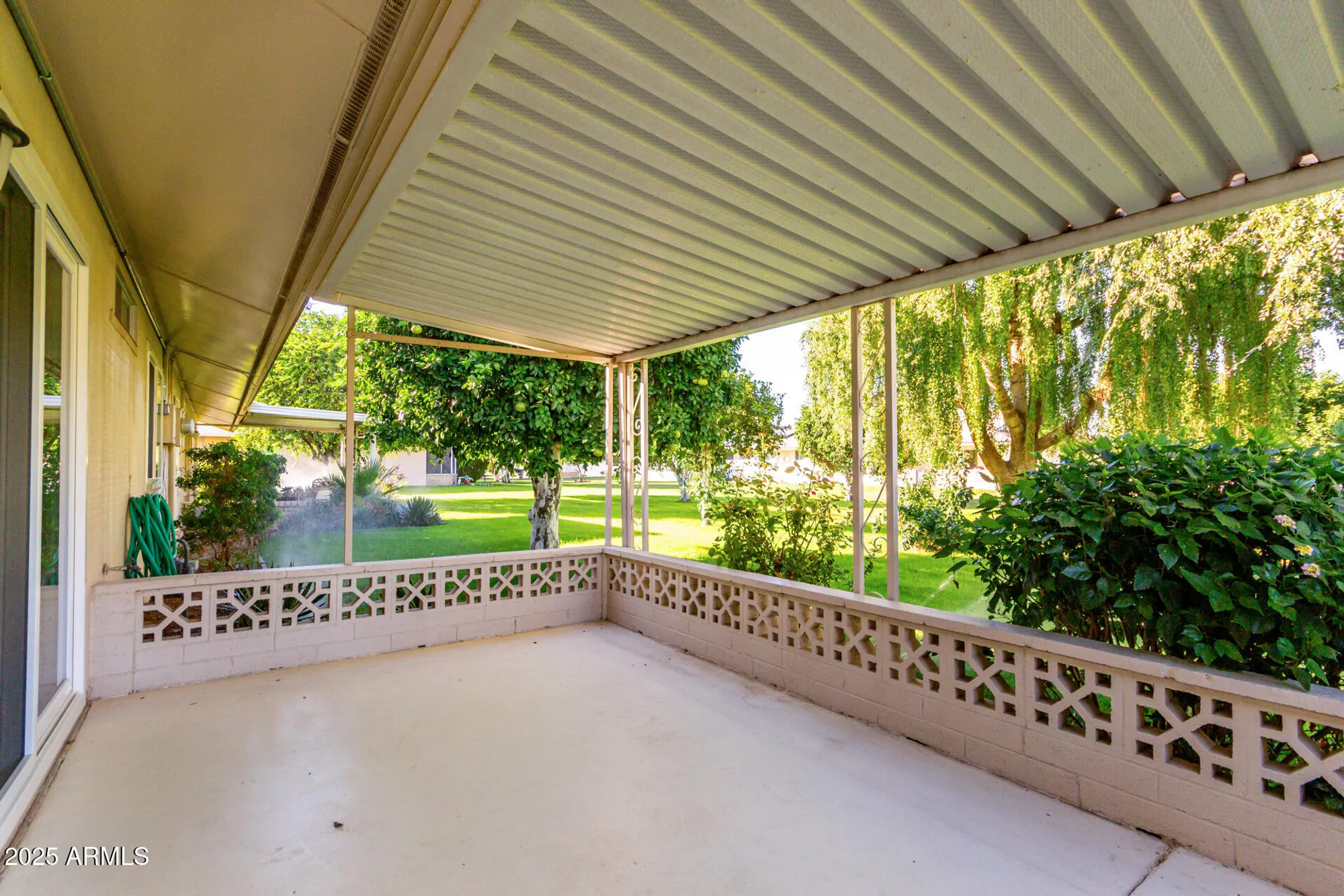 Property Slideshow image 20 of 28 | 10754 w cinnebar ave, Sun City, AZ, 85351